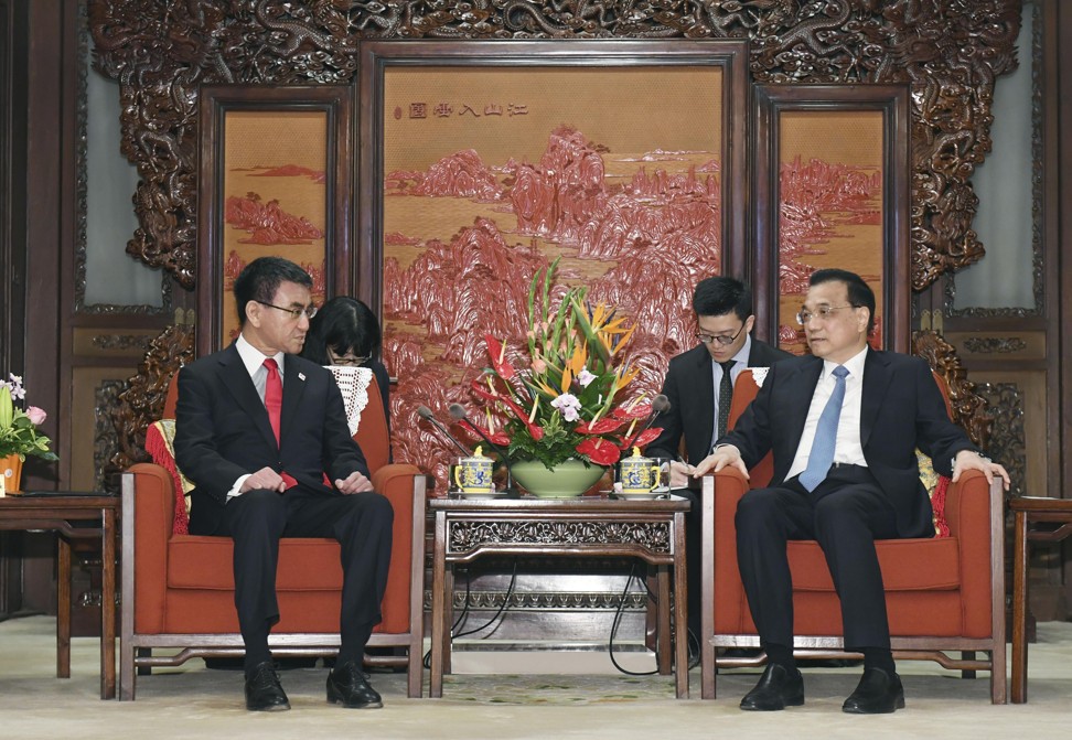 Japanese Foreign Minister Taro Kono also met Chinese Premier Li Keqiang during his visit to China. Photo: Kyodo