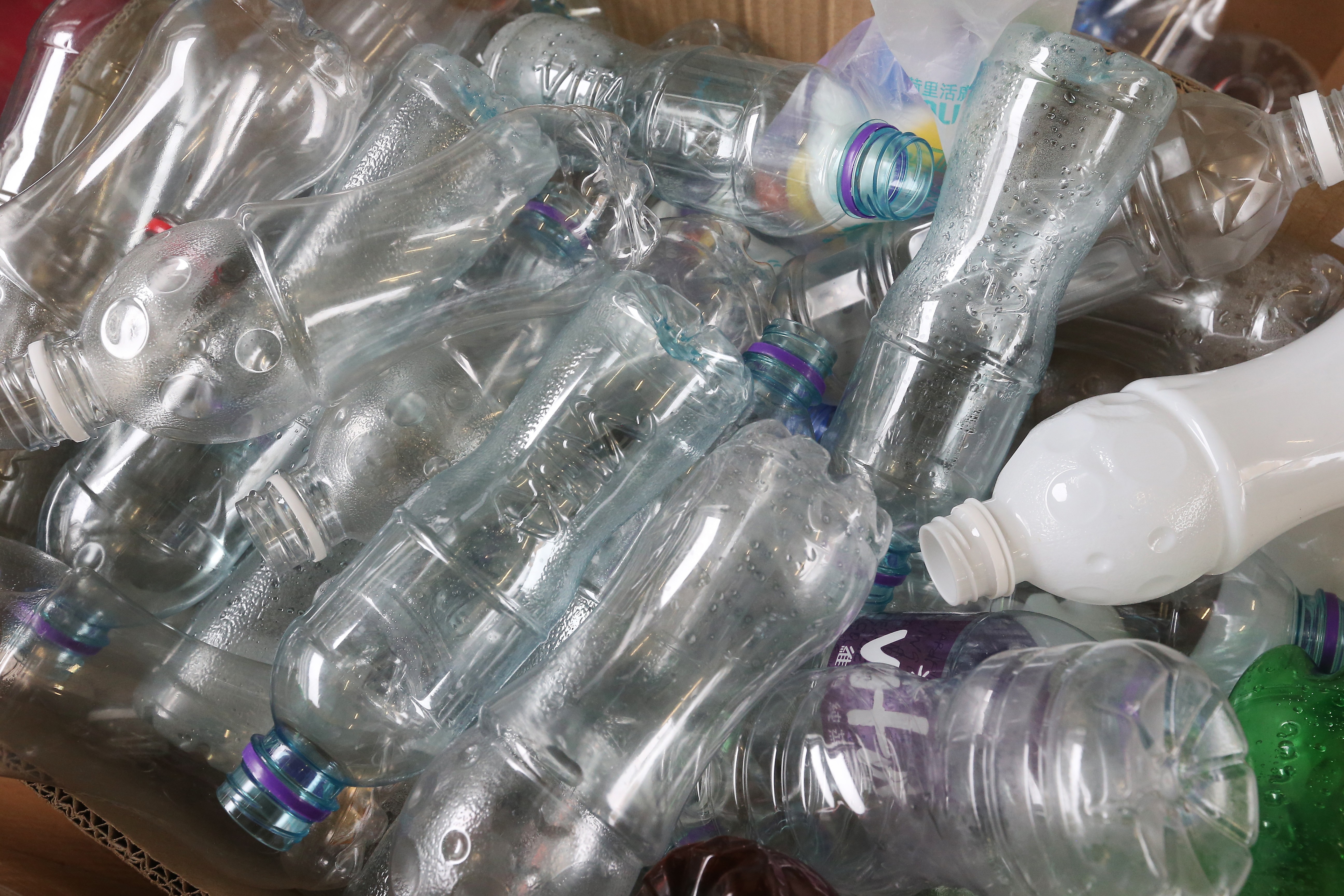Hongkongers discard 137 tonnes of polyethylene terephthalate (PET) bottles every day. Photo: K.Y. Cheng