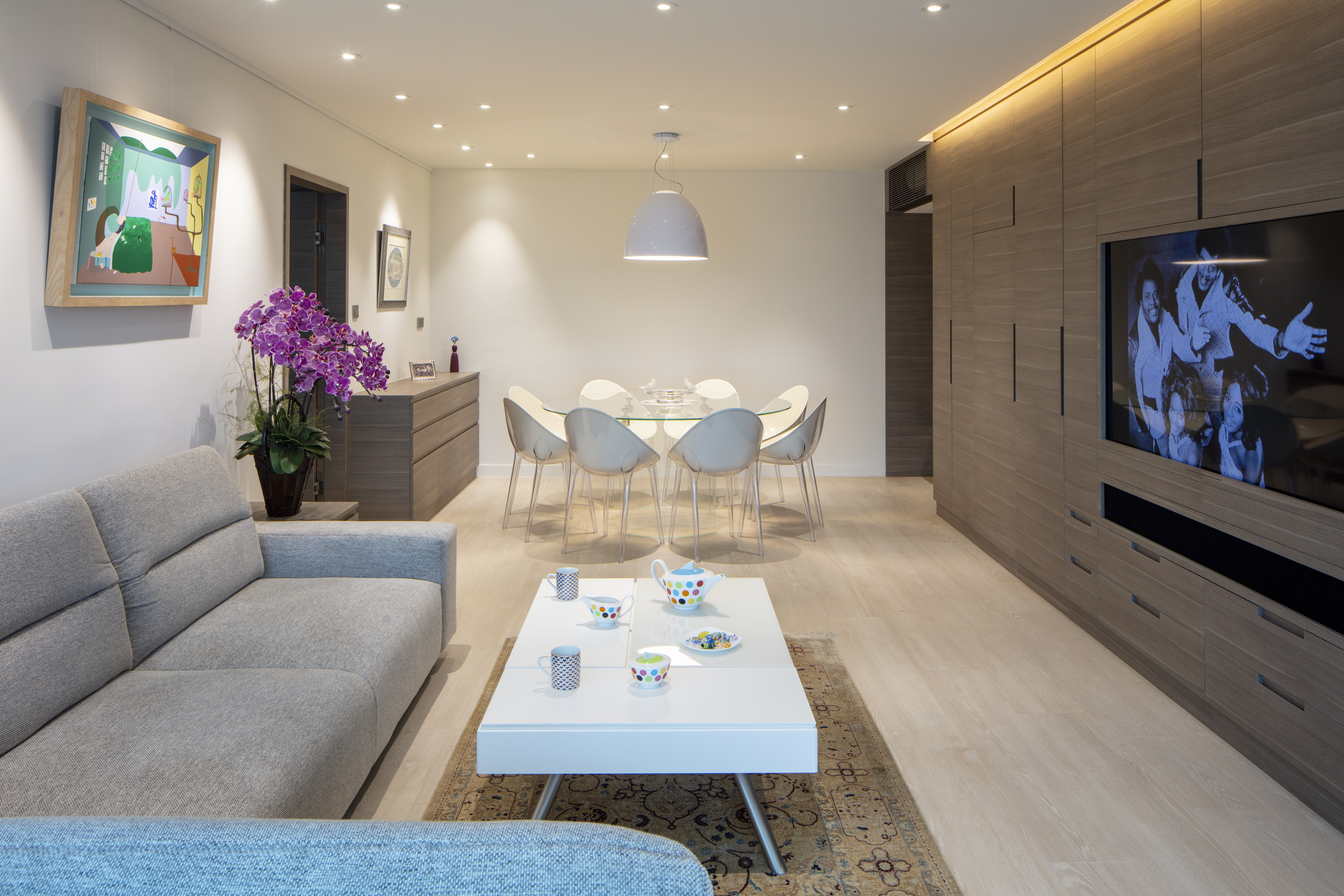 Clean Contemporary Interior Design Gives A Hong Kong Flat