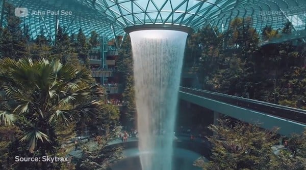 I spent 8 hours at Singapore's famous airport, which features luxuries like  a pool, a movie theater, and a butterfly garden. I didn't want to leave.