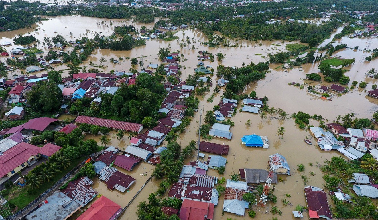 Dozens dead in Indonesian floods, 12,000 more evacuated | South China ...