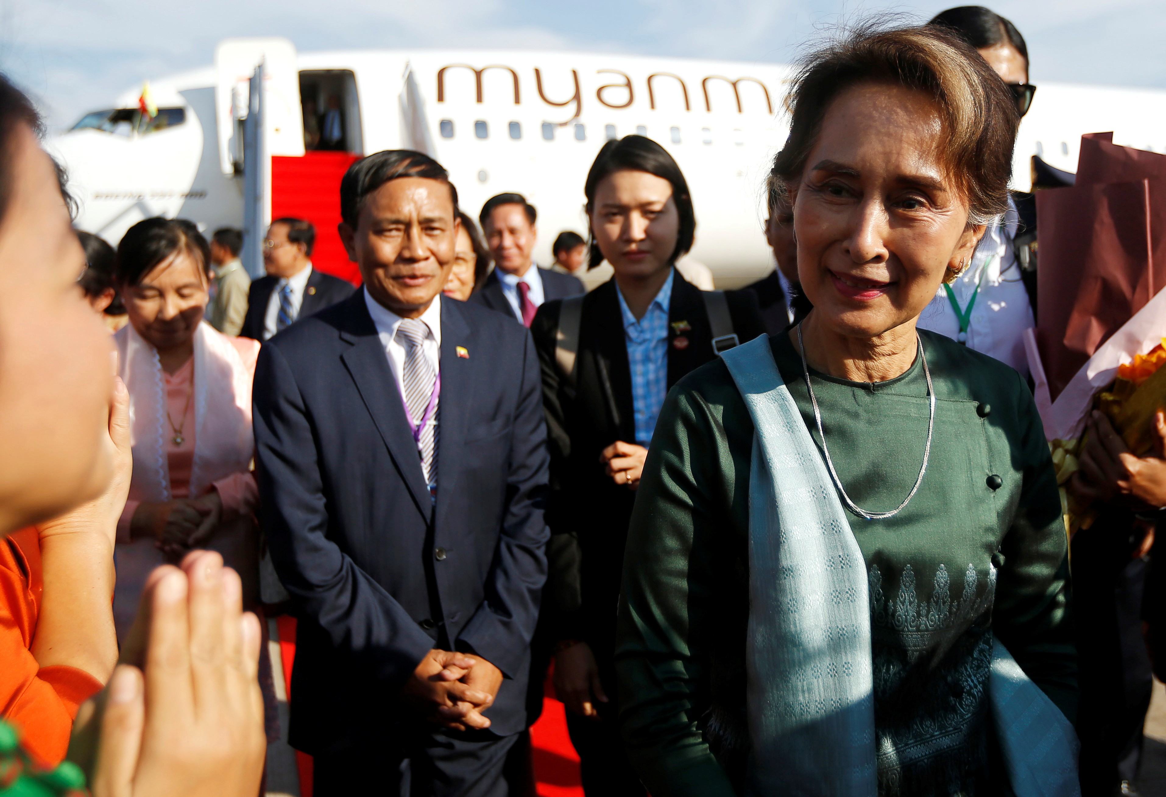 Myanmar’s State Counsellor Aung San Suu Kyi arrives at Phnom Penh International Airport in Cambodia on April 29. Photo: Reuters