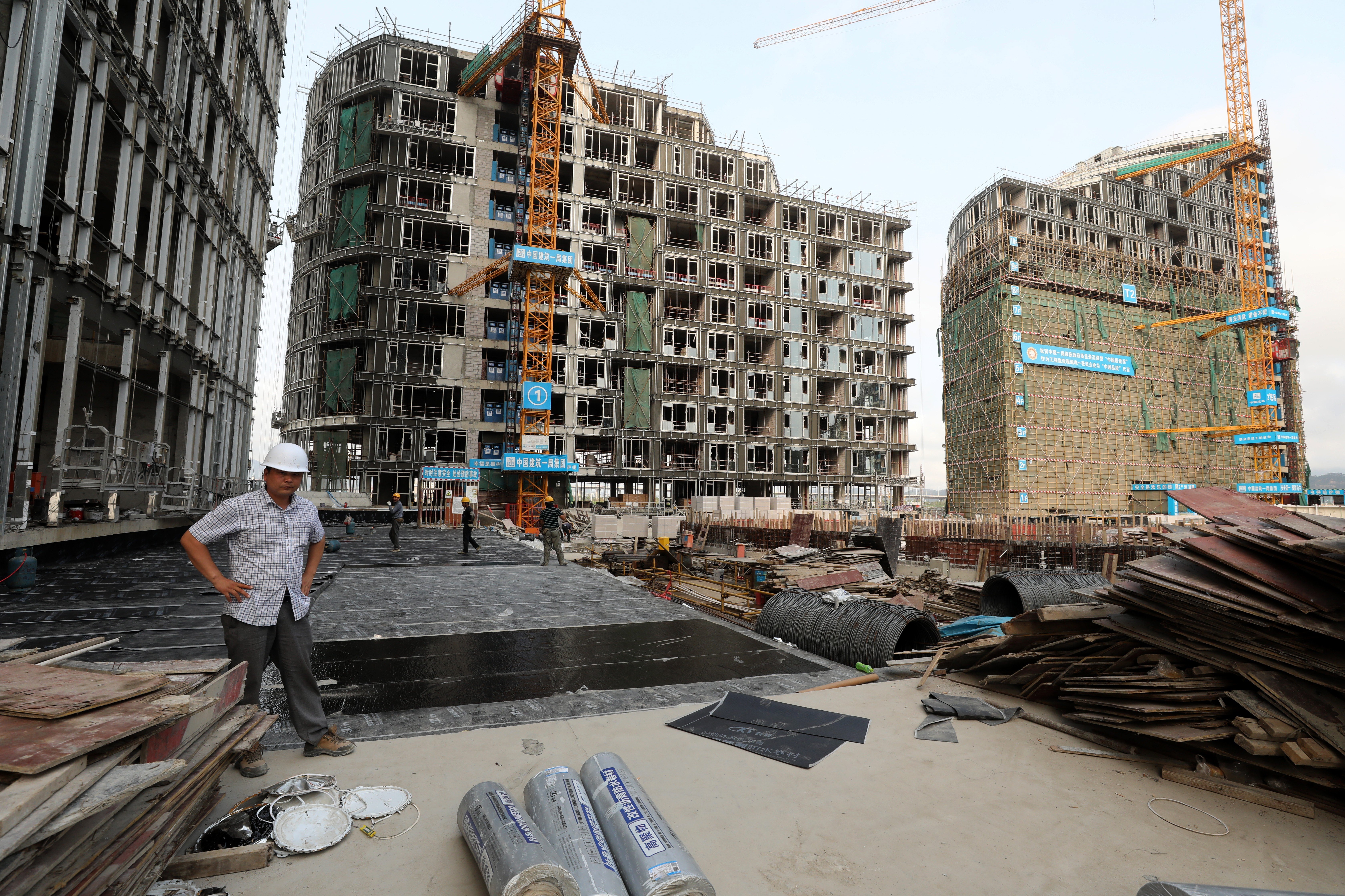 Investment in real estate led the way in China’s first-quarter economic rebound, but overreliance on the sector is a structural issue that needs addressing through reforms. Photo: Dickson Lee