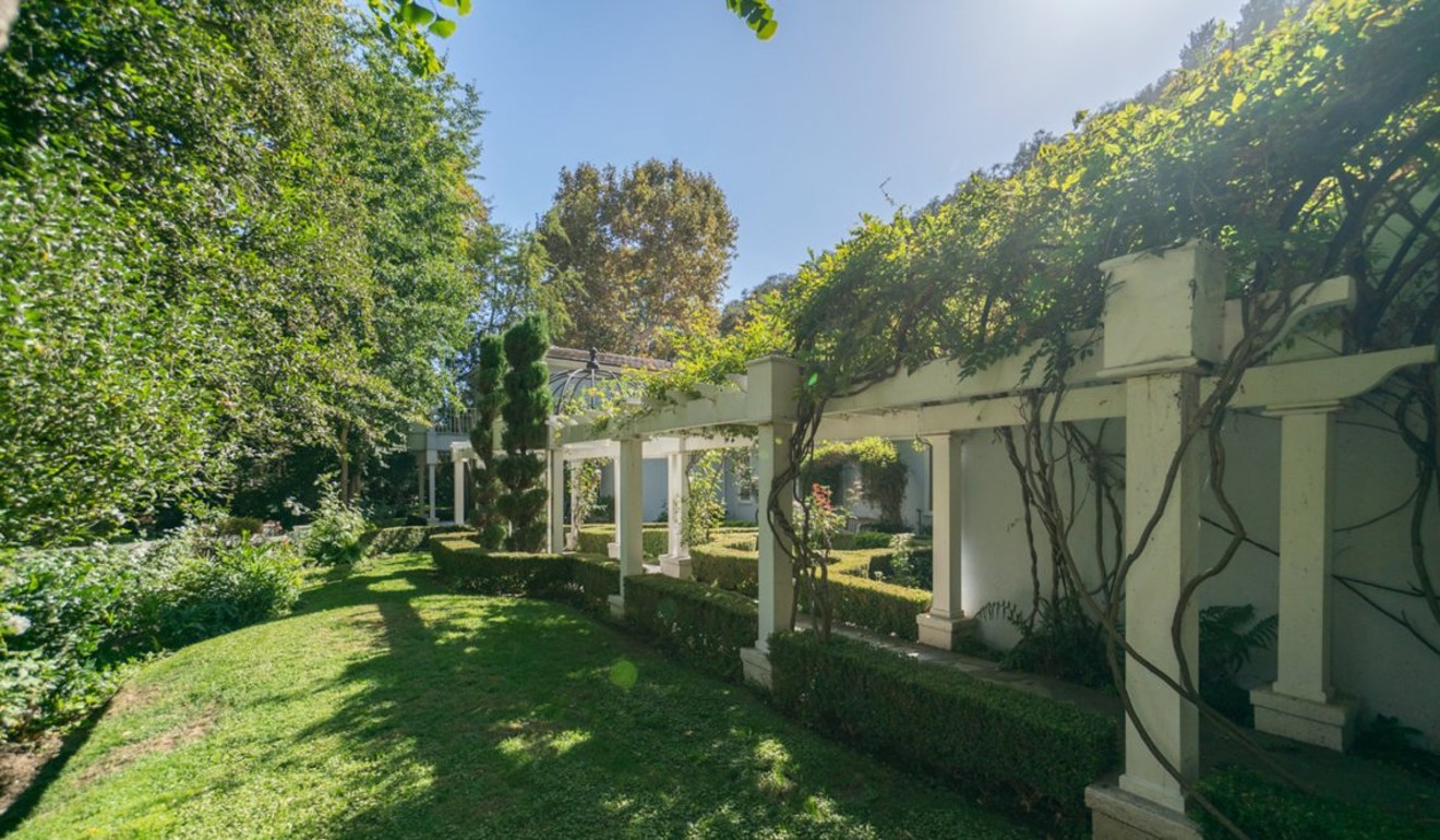 The gardens are surrounded by greenery to protect the residents’ privacy. Photo: Keller Williams/Beverly Hills