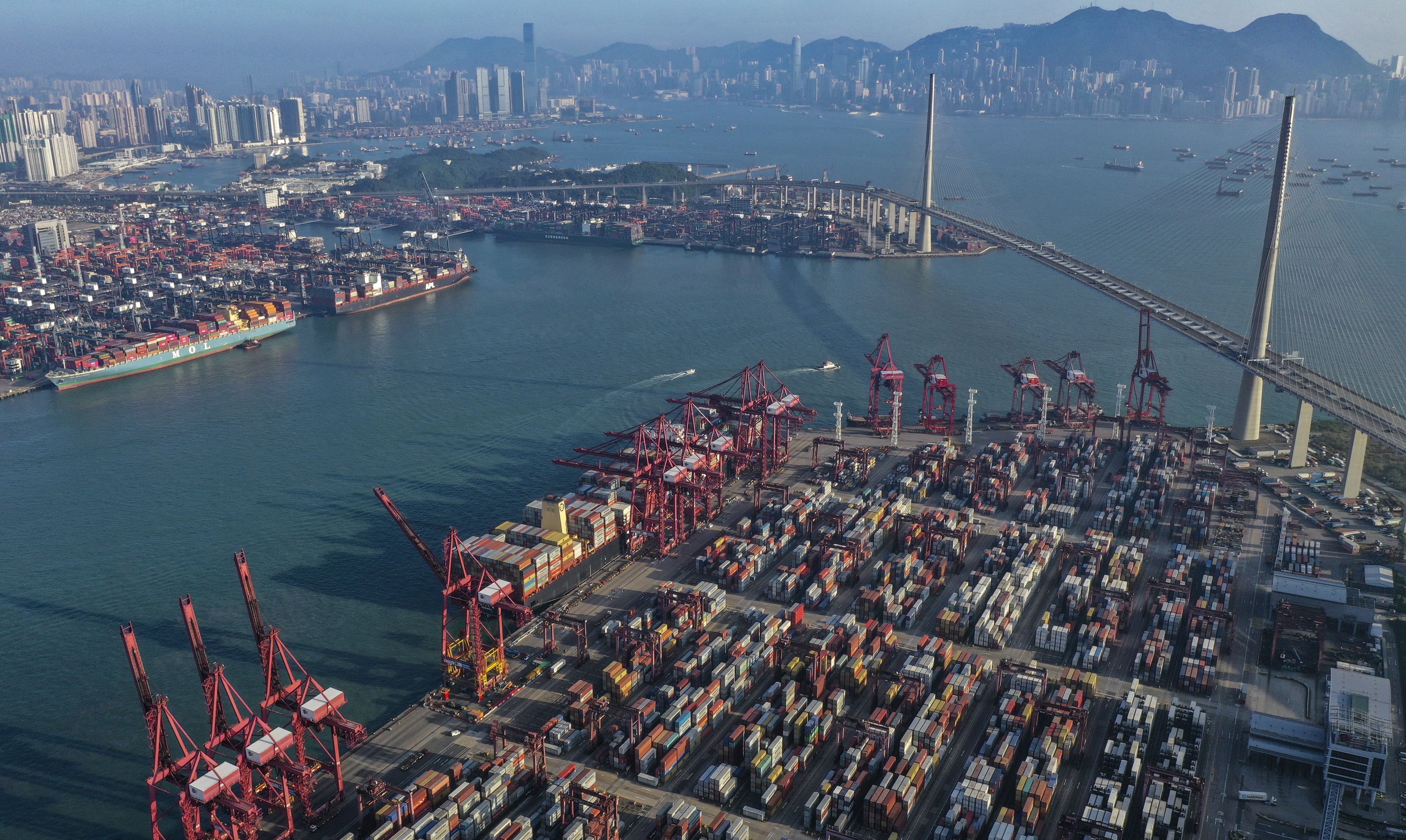 Nearly half of Chinese goods shipped via Hong Kong to the US last year were estimated to be affected by trade war tariffs. Photo: Martin Chan