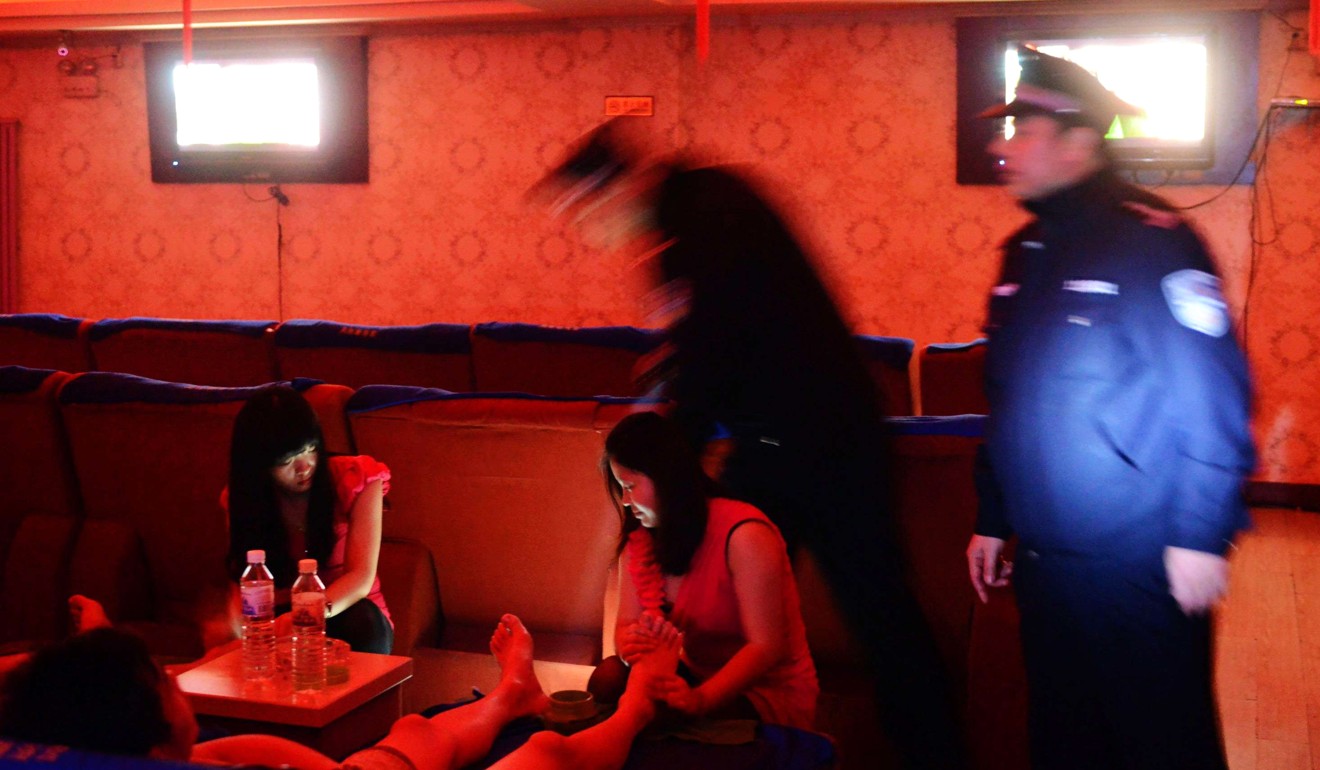 Eight Chinese Nationals Arrested As Pakistan Busts Prostitution Ring That Sent Young Women To