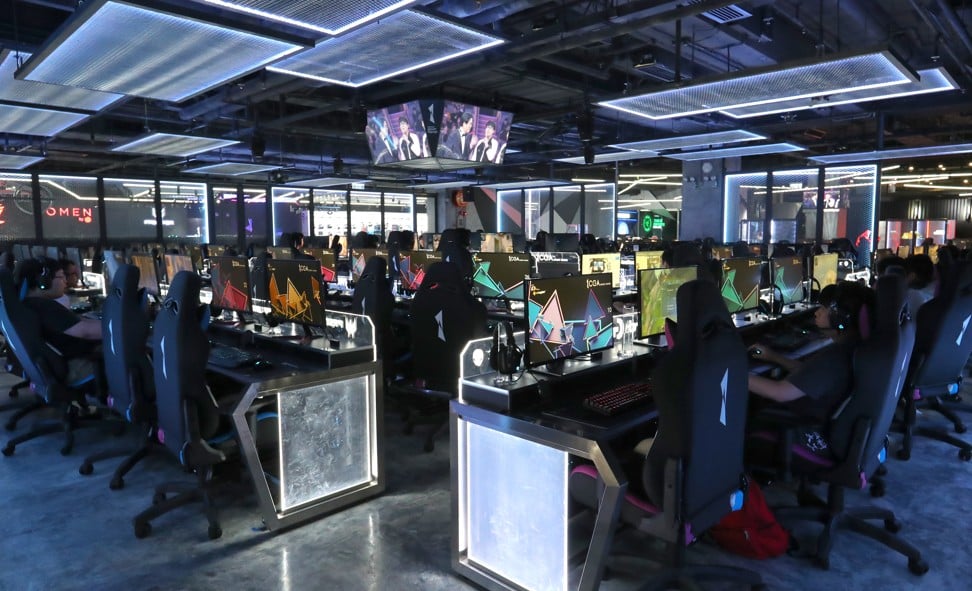 Hong Kong’s mall landlords mix gaming, golf and fashion with retailing ...