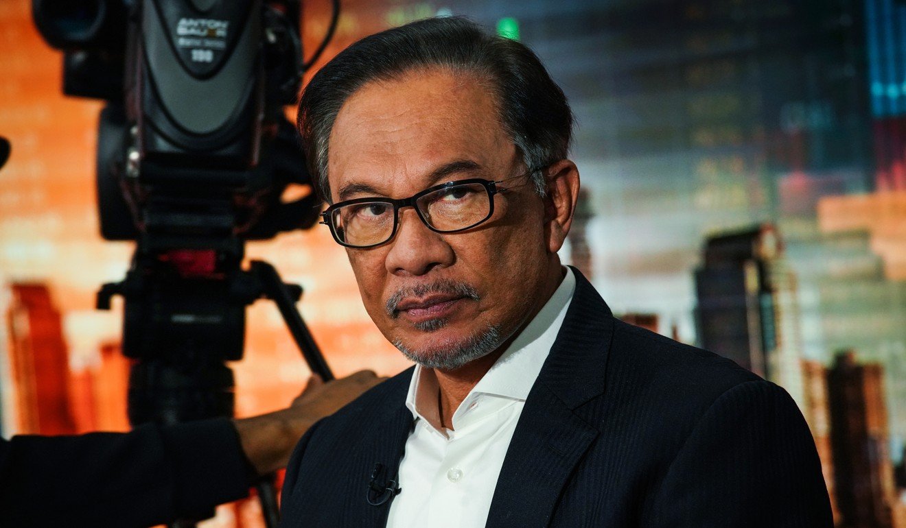 Daim says prime-minister-in-waiting Anwar Ibrahim is “on the phone with me all the time”. Photo: Bloomberg