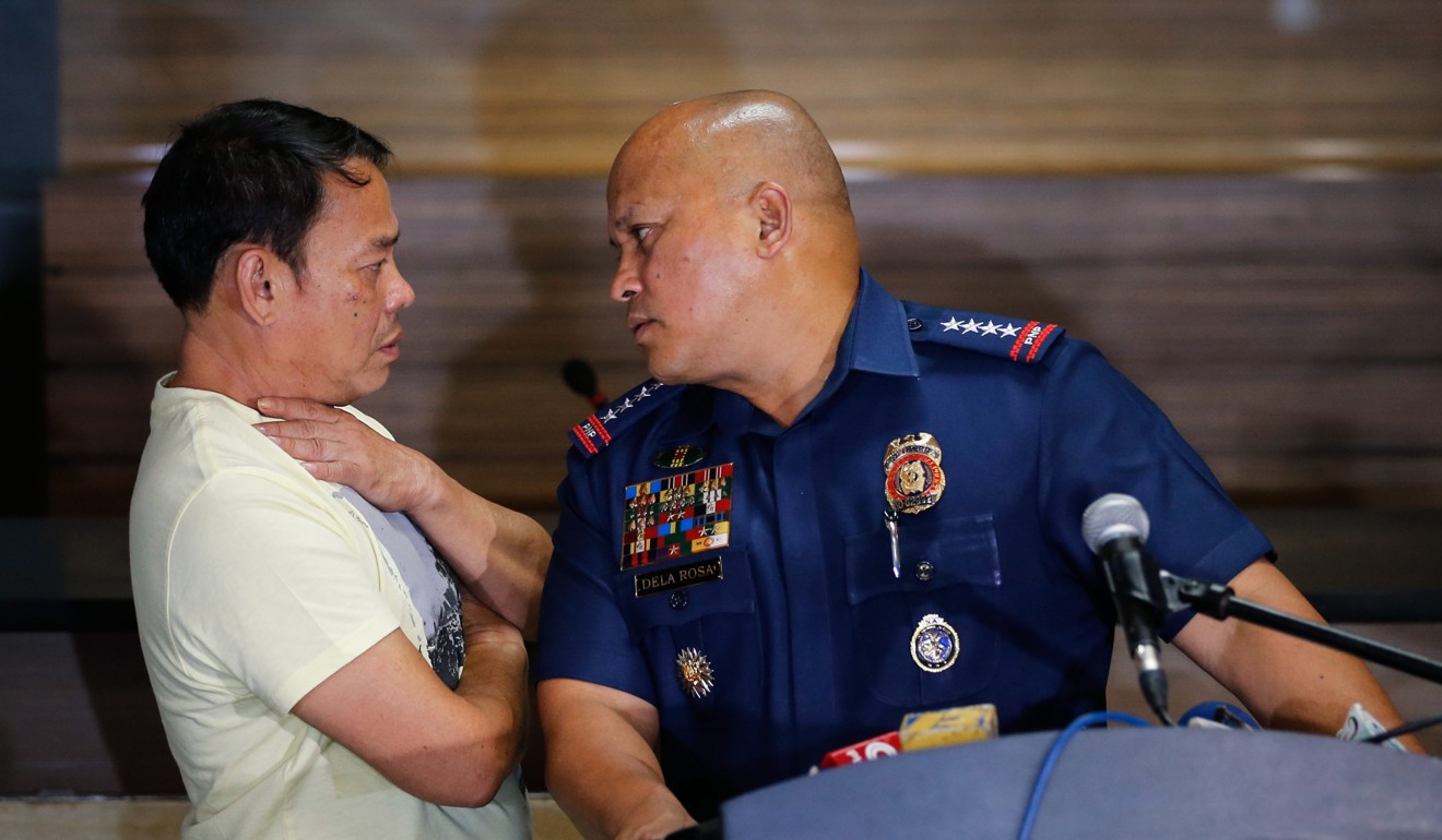 Philippine National Police Director General Ronald Dela Rosa, right. Photo: EPA