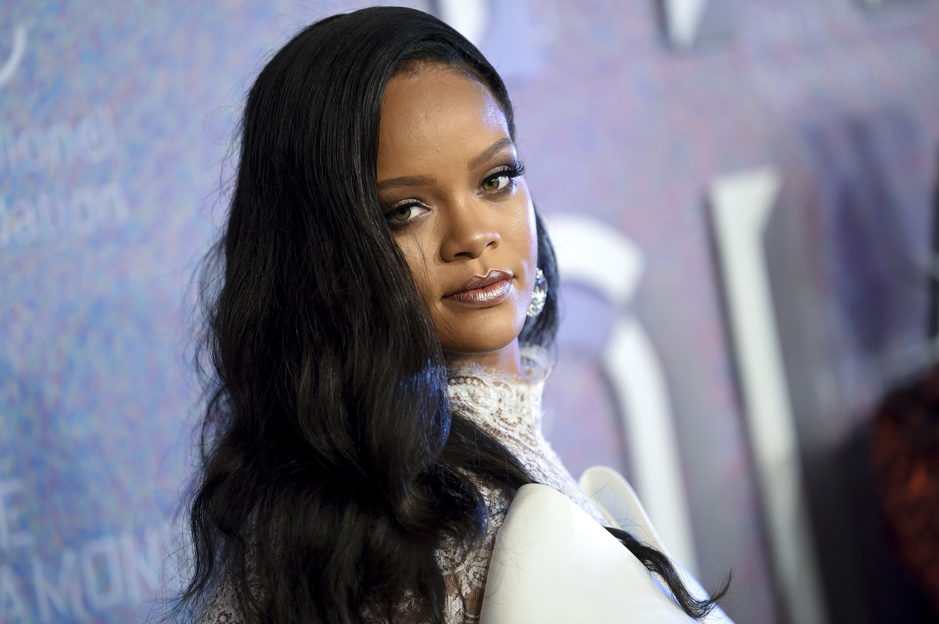 Rihanna Joins LVMH to Launch Fashion House Under Fenty Label - Bloomberg