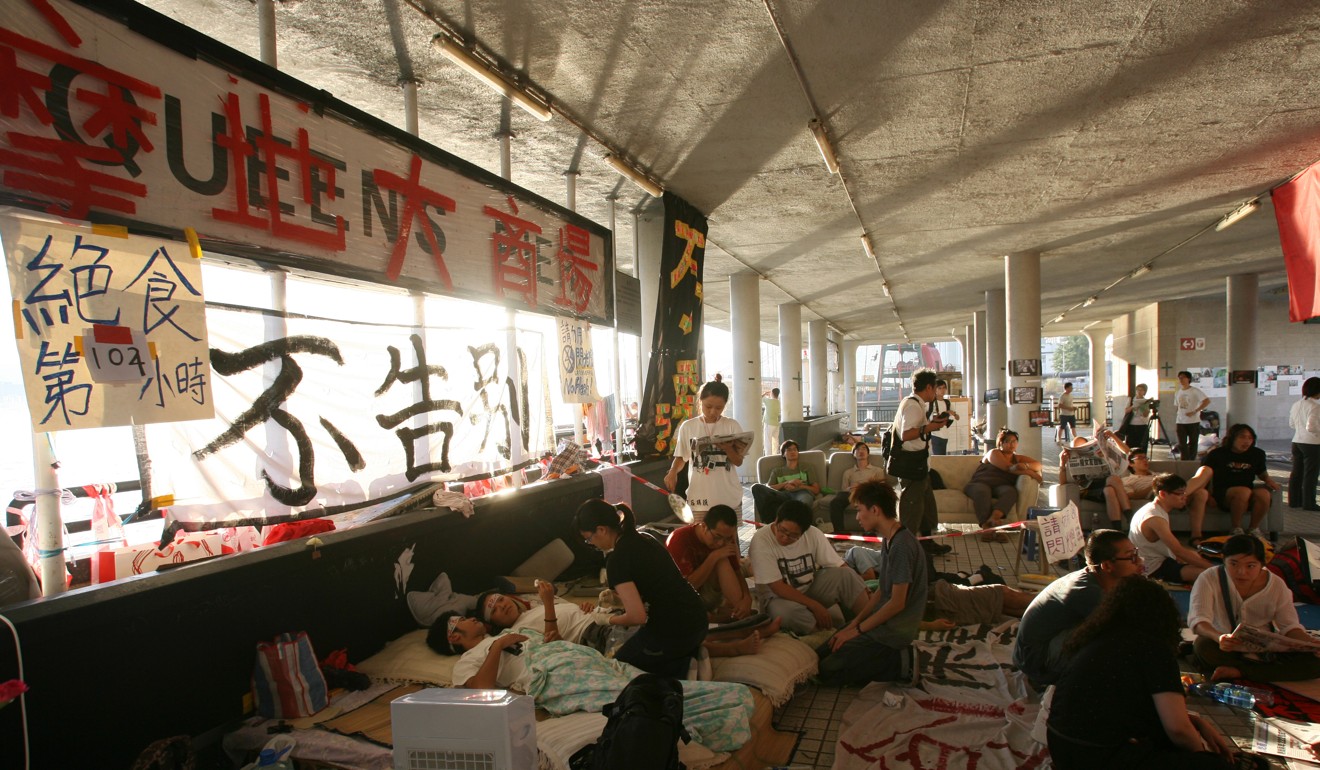 Activists camped out at Queen's Pier in Central in an ultimately unsuccessful attempt to stop the government from demolishing the historic landmark. Photo: SCMP