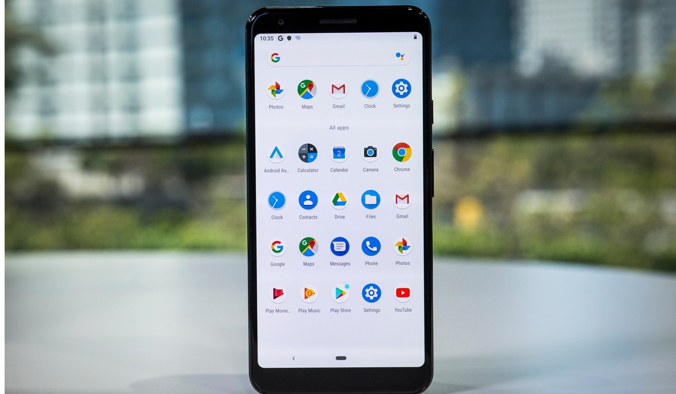 The Google Pixel 3a XL smartphone has a 6-inch screen and costs US$479. That’s not much more than half the price of the Pixel 3 phone released last year. Photographer: David Paul Morris/Bloomberg