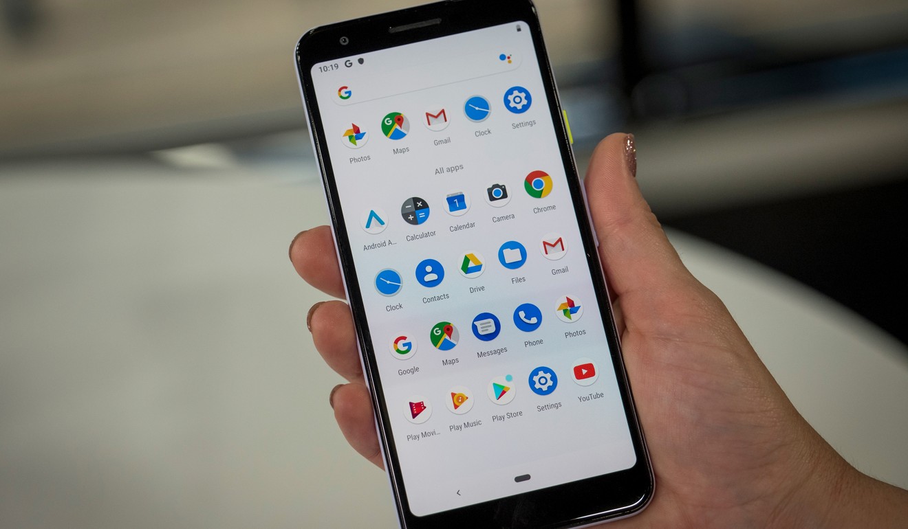 Google Pixel 3a models have no wireless charging, unlike the more expensive Pixel 3 handsets. Photo: David Paul Morris/Bloomberg