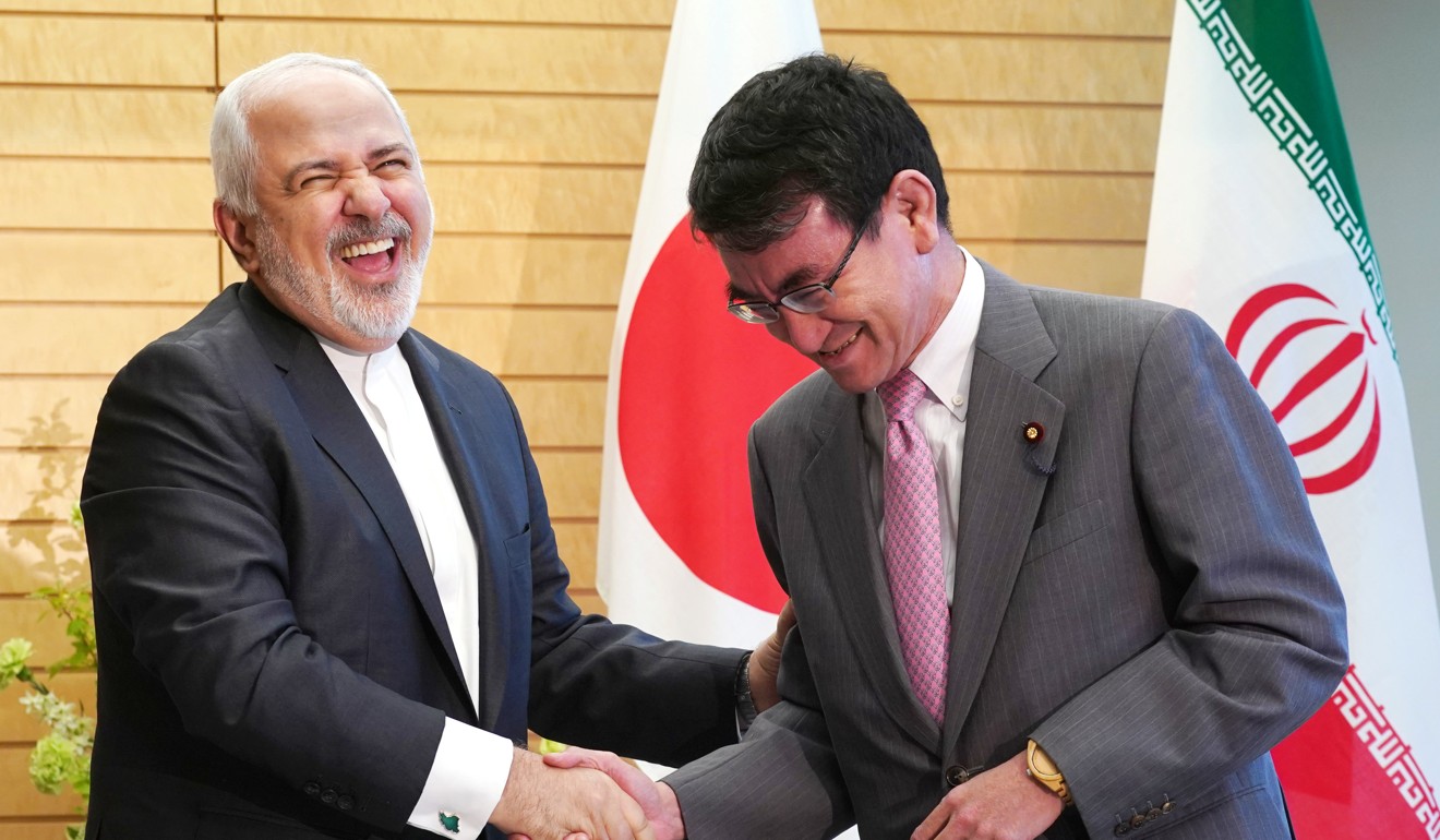Iranian Foreign Minister Mohammad Javad Zarif, left, and Japanese Foreign Minister Taro Kono. Photo: Pool via Reuters