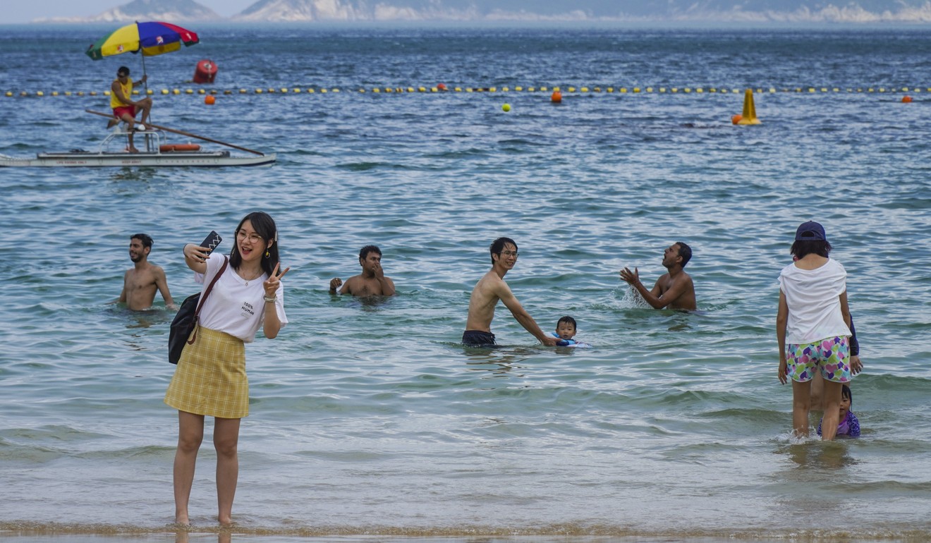 Hong Kong weather hots up as temperatures hit 34 degrees Celsius