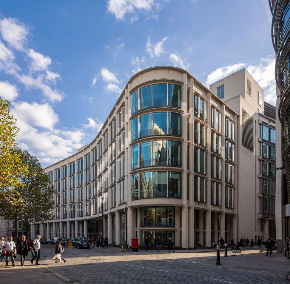 Wing Tai Properties and Manhattan Garments acquired 30 Gresham Street, an office building in the City of London, for £460 million. Photo: Alamy