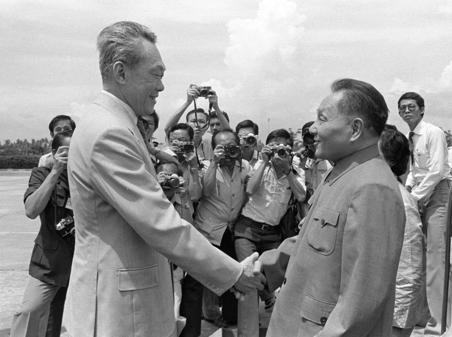 Lee Kuan Yew welcomed Deng Xiaoping to Singapore on November 12, 1978. The success of Singapore and Hong Kong, which both have ethnic Chinese-majority populations, suggests the Chinese are of a calibre to build a great civilisation. Photo: Xinhua