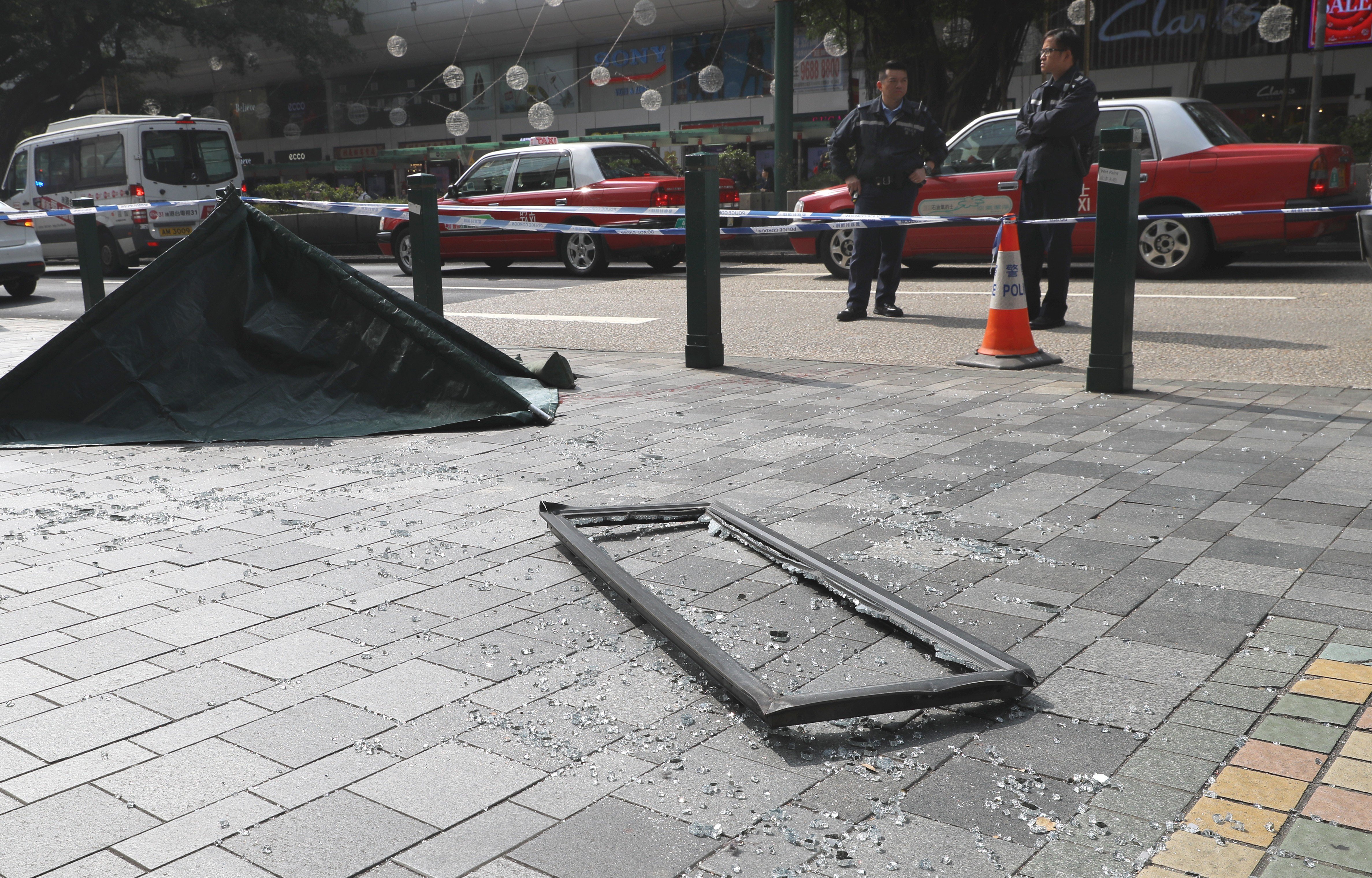 A window that fell from The Mira in Tsim Sha Tsui, killing a woman. Photo: Edmond So