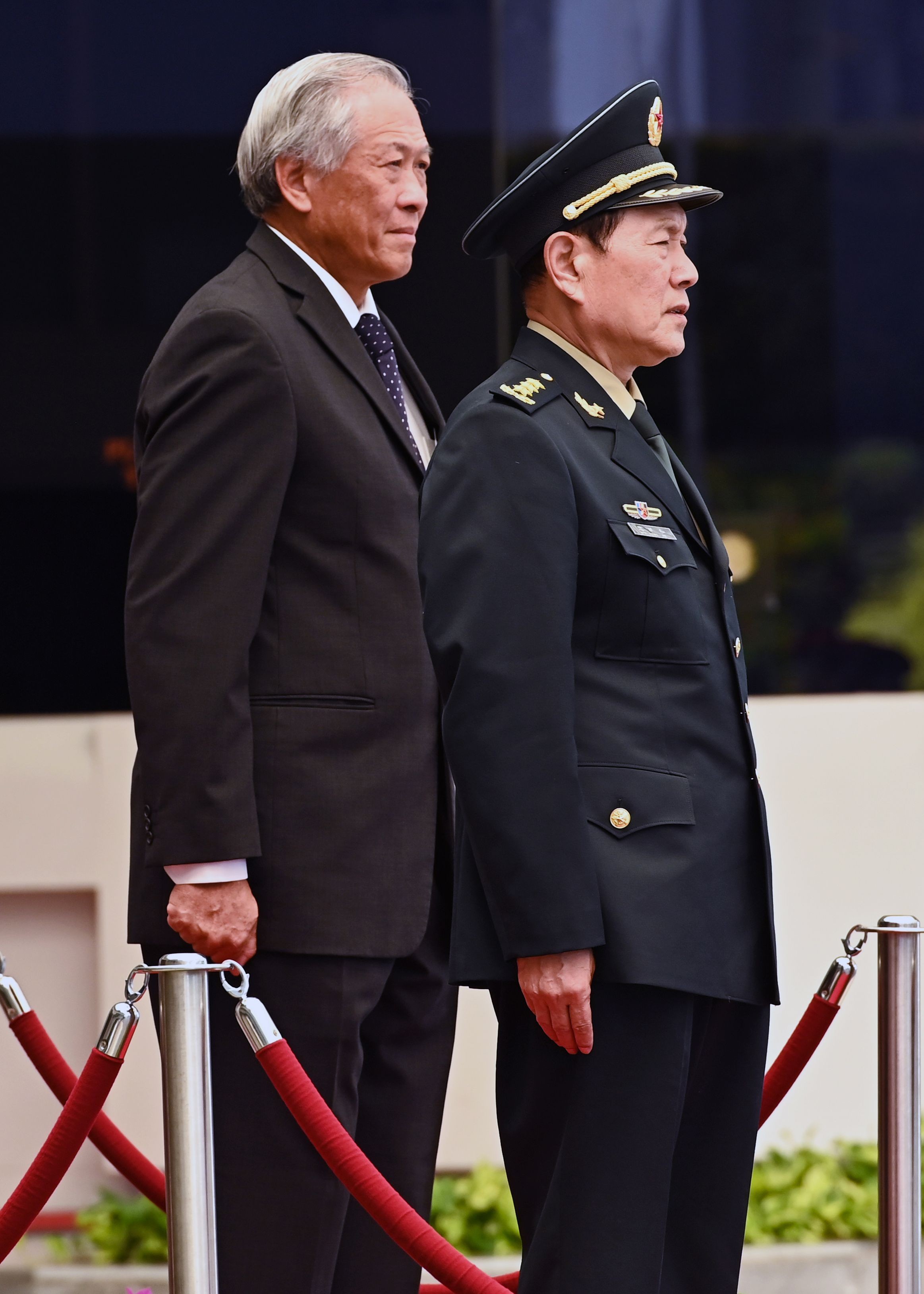 China’s Defence Minster Wei Fenghe (right) and his Singaporean counterpart Ng Eng Hen. Photo: AFP