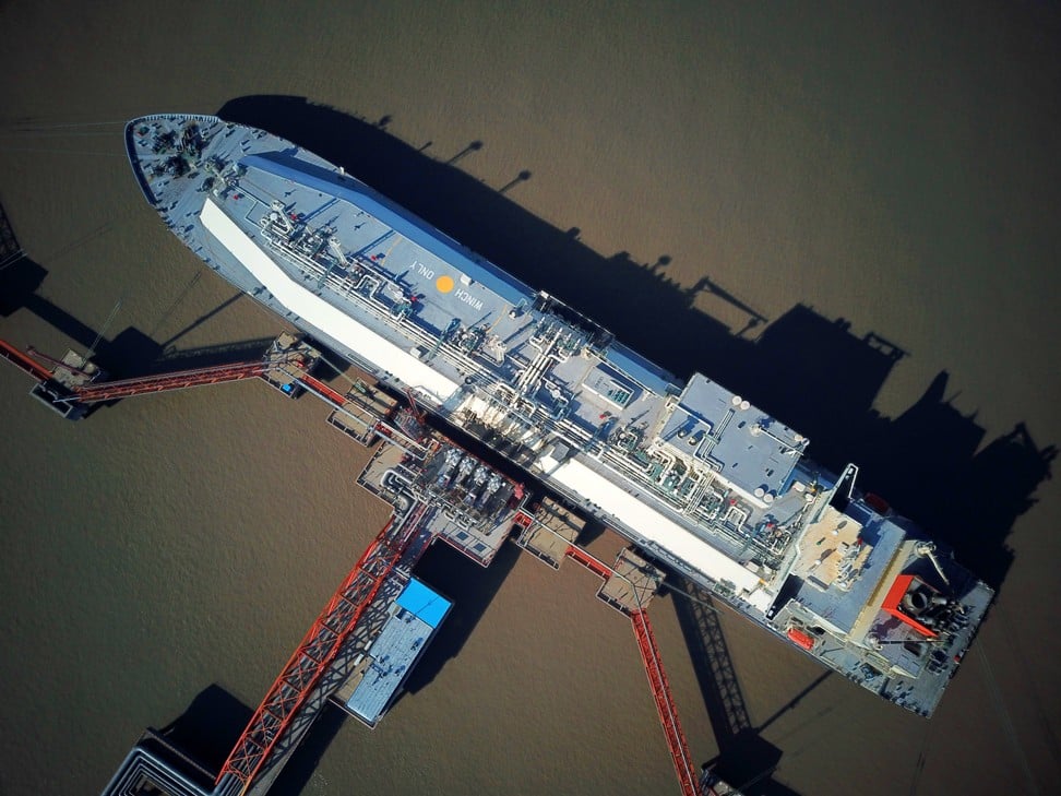 The Australian LNG carrier Southern Cross discharges its cargo at the LNG terminal in Yangkou port in Nantong city, Jiangsu province. Photo: Imaginechina