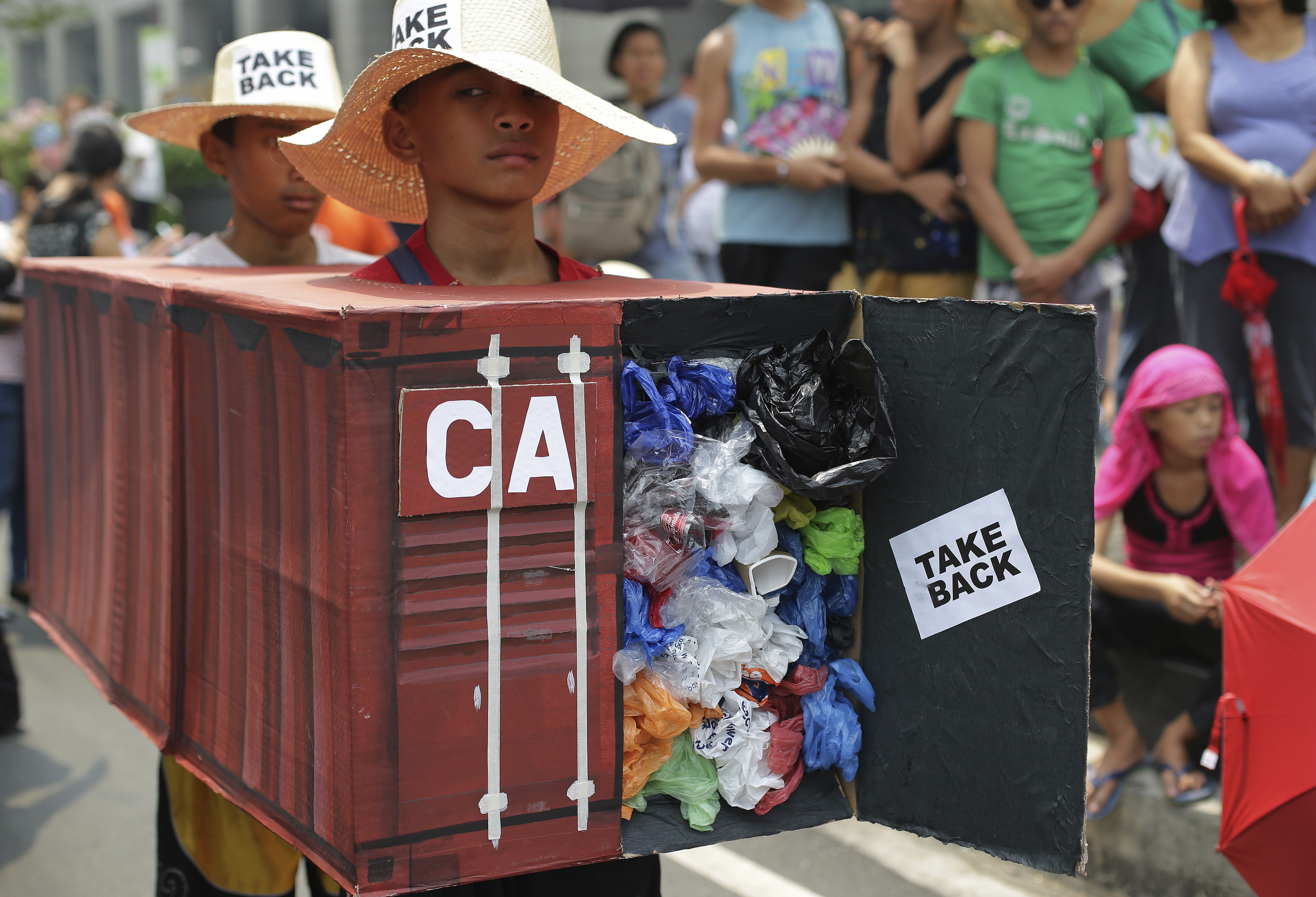 A 2015 file photo showing environmental activists in the Philippines protesting to demand Canada take back containers of waste that had been sent to the Southeast Asian nation. Photo: AP