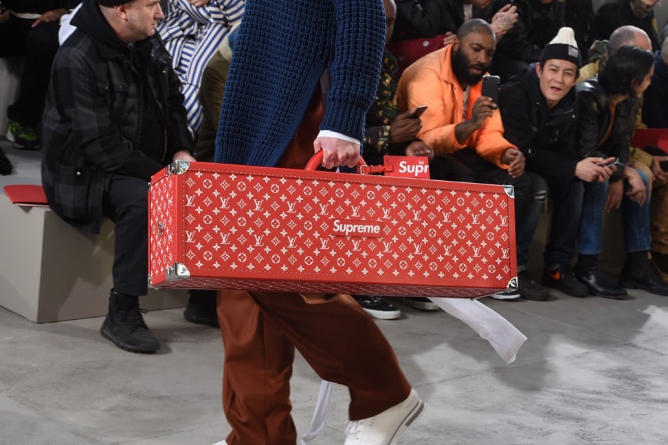 Louis Vuitton's autumn-winter 2017 New York-inspired menswear collection featured products in collaboration with streetwear brand Supreme.