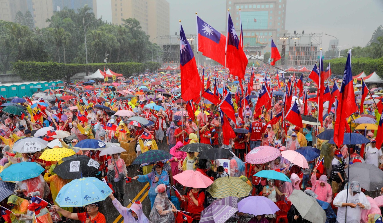 The public came out in force on Saturday to show their support for Han Kuo-yu. Photo: AFP