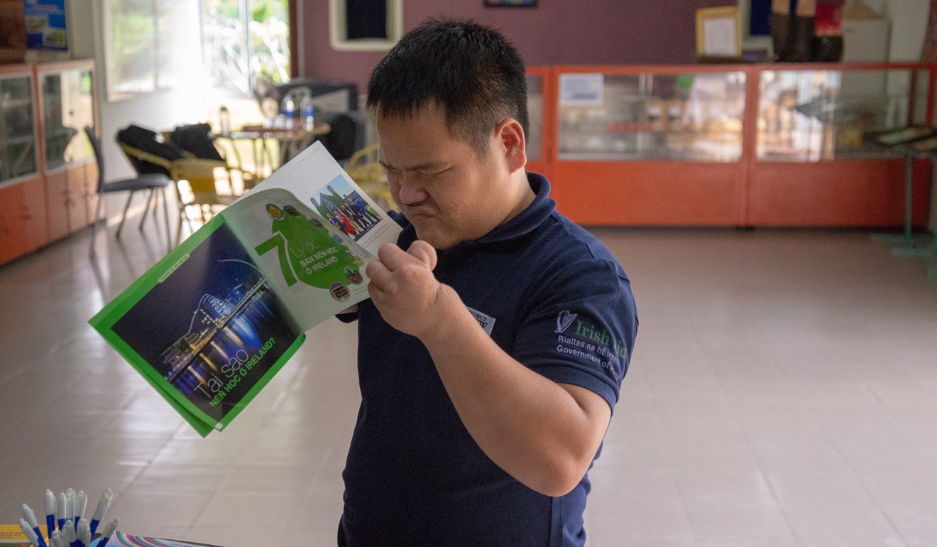 A bomb mishap when he was 10 years old cost Ho Ven Lai, 28, his right arm and leg, as well as the vision in his right eye. Photo: Khairul Anwar