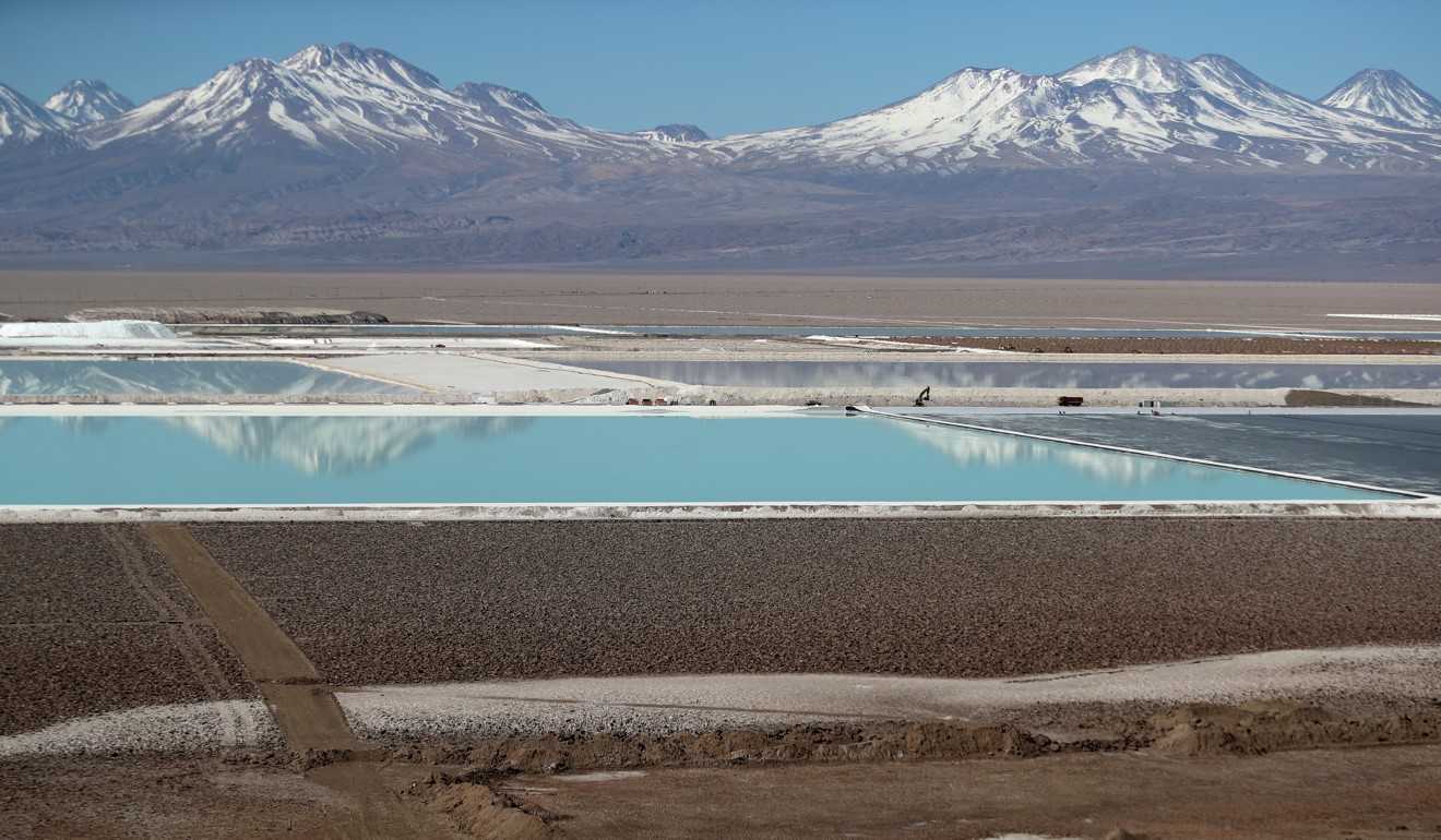Brine pools from a lithium mine belonging to US-based Albemarle Corp in the Atacama desert in Chile in August 2018. Photo: Reuters