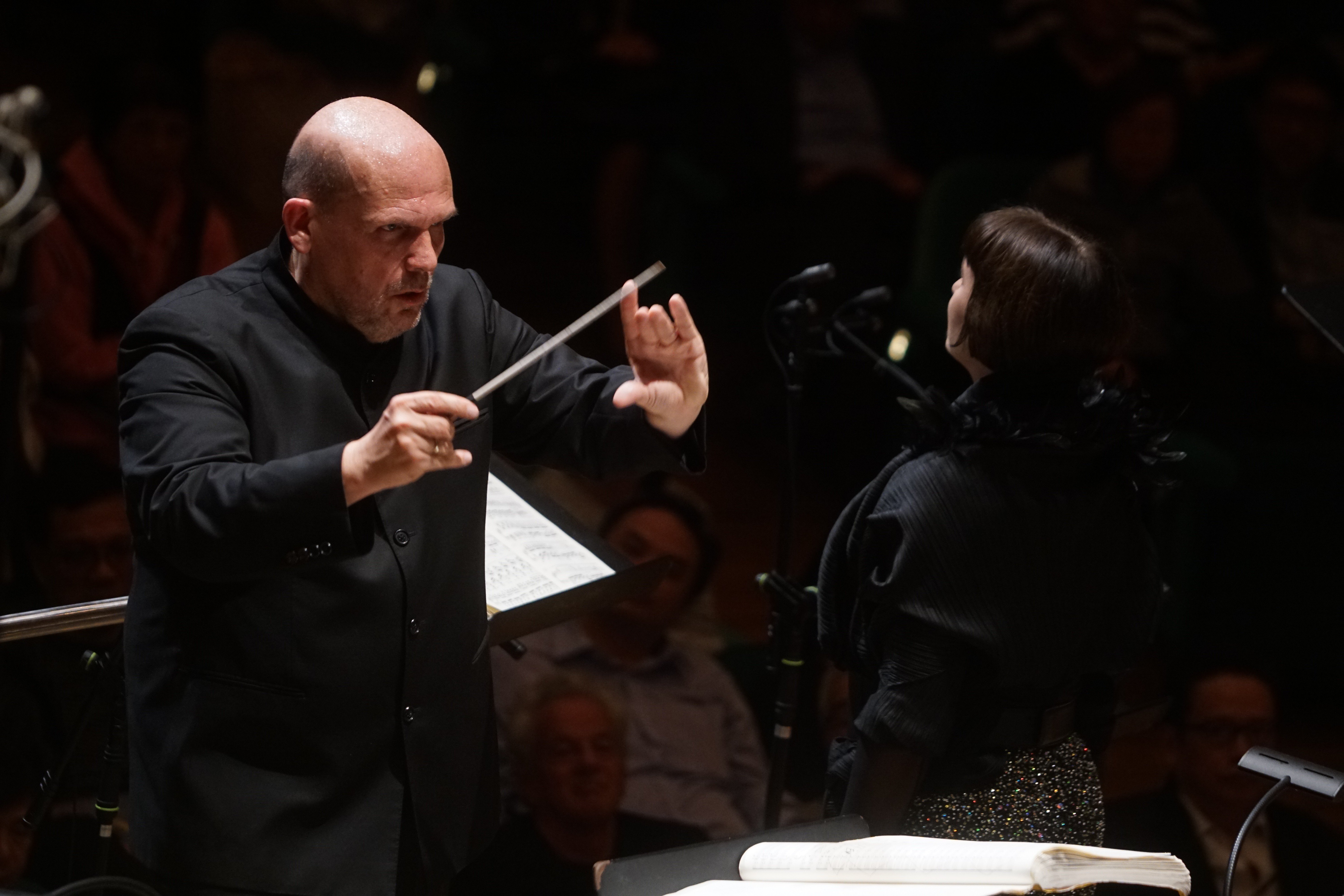 Music director Jaap van Zweden conducts the Hong Kong Philharmonic Orchestra in a performance of Götterdammerung, the concluding part of Wagner’s the Ring cycle. Photo: Hong Kong Philharmonic Orchestra