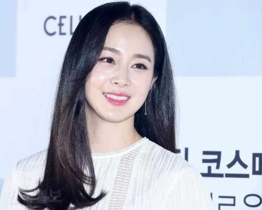 Actress Kim Tae-hee has bought a house in Irvine, California. Photo: The Korea Times