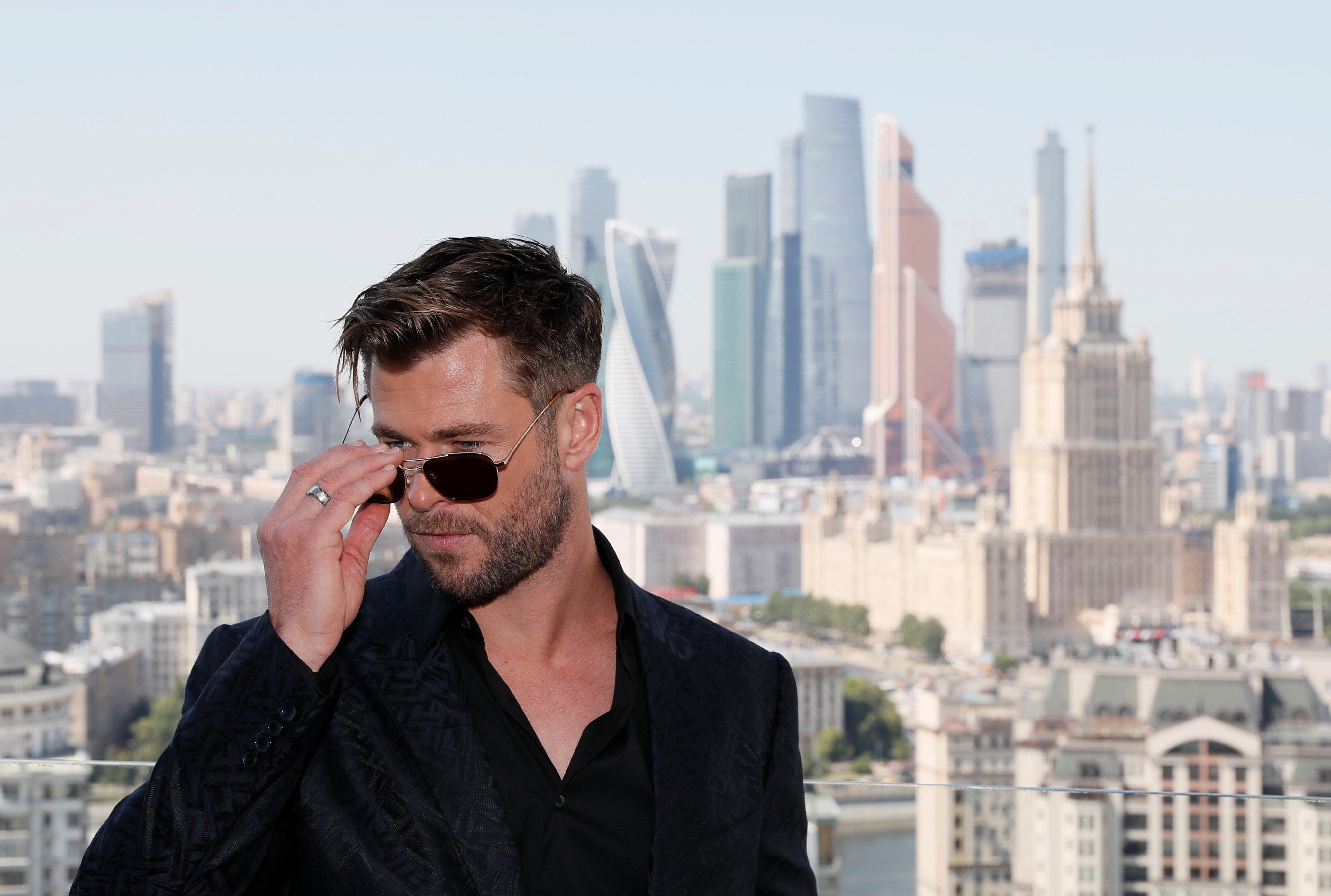 Chris Hemsworth poses during a photocall for Men in Black: International ahead of its Russian premiere, in Moscow on June 6. Photo: Reuters