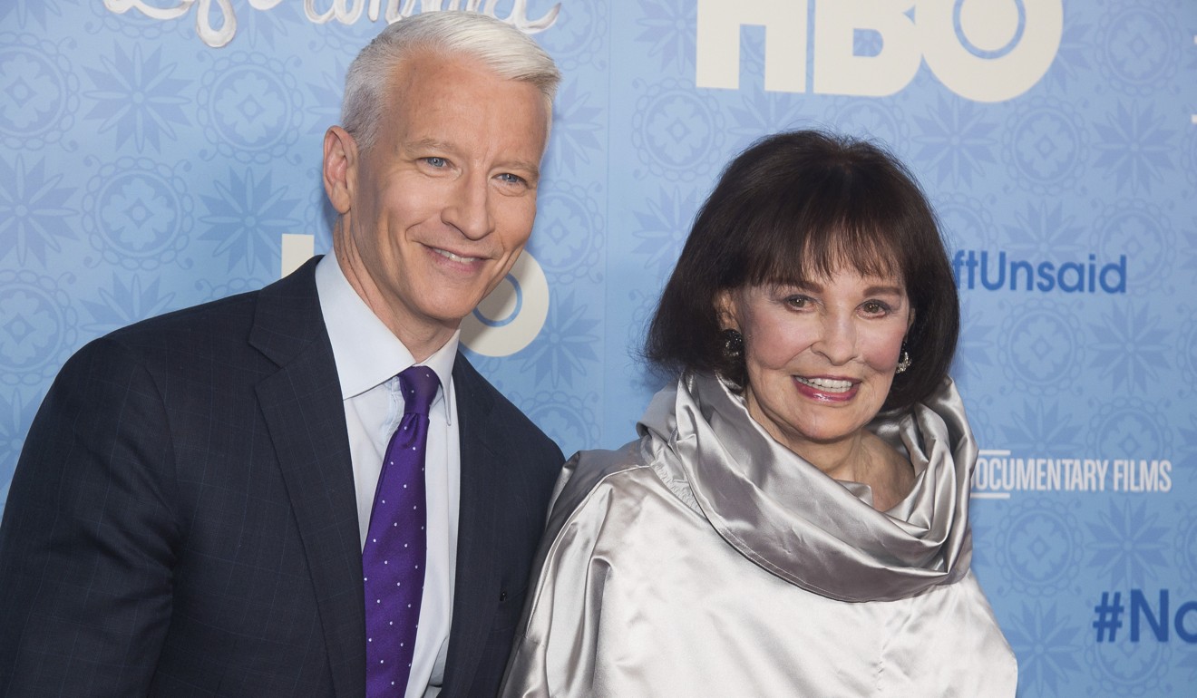 CNN anchor Anderson Cooper and his mother Gloria Vanderbilt at a premiere in New York in 2016. Photo: AP