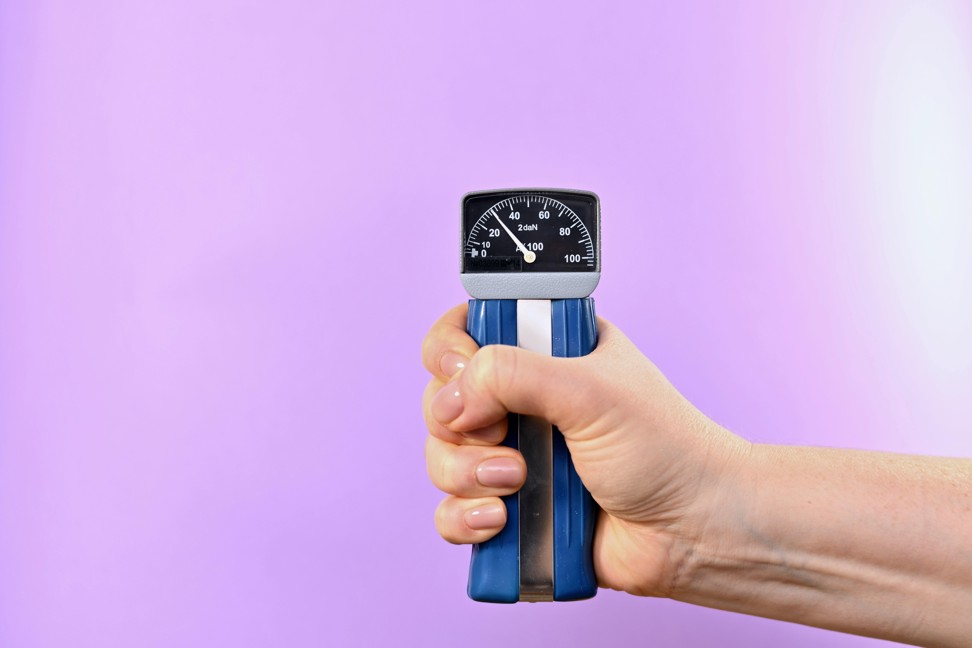 To measure grip strength, researchers use a dynamometer. Photo: Alamy