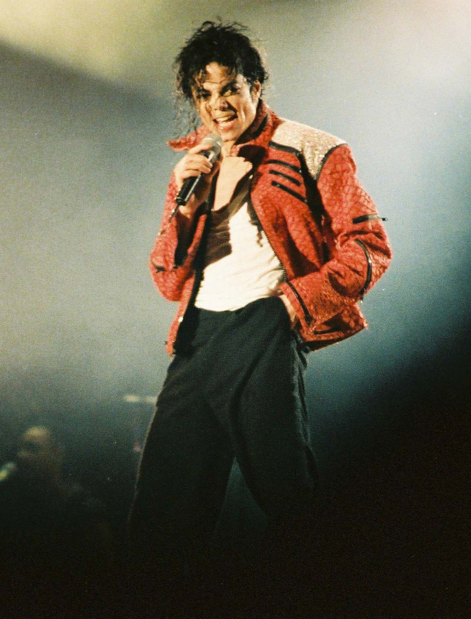 Top 10 Michael Jackson Outfits