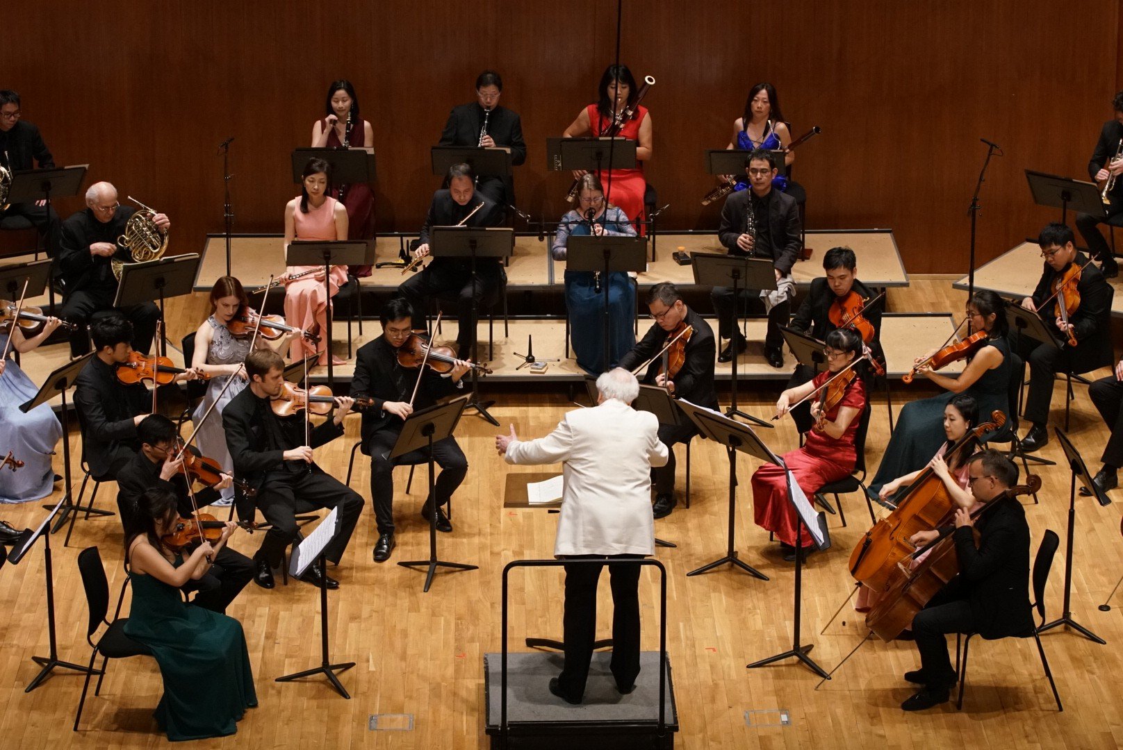 Conductor and pianist Philippe Entremont (on the podium) performing with the City Chamber Orchestra of Hong Kong. Photo: City Chamber Orchestra of Hong Kong