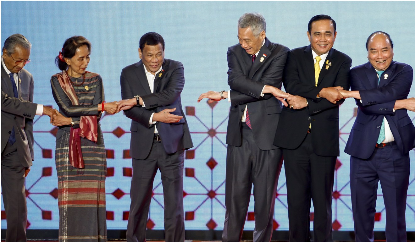 Malaysian Prime Minister Mahathir Mohamad, Myanmar’s State Counsellor Aung San Suu Kyi, Philippine President Rodrigo Duterte, Singapore Prime Minister Lee Hsien Loong, Thai Prime Minister Prayuth Chan-ocha, and Vietnam Prime Minister Nguyen Xuan Phuc at the Asean summit. Photo: EPA-EFE