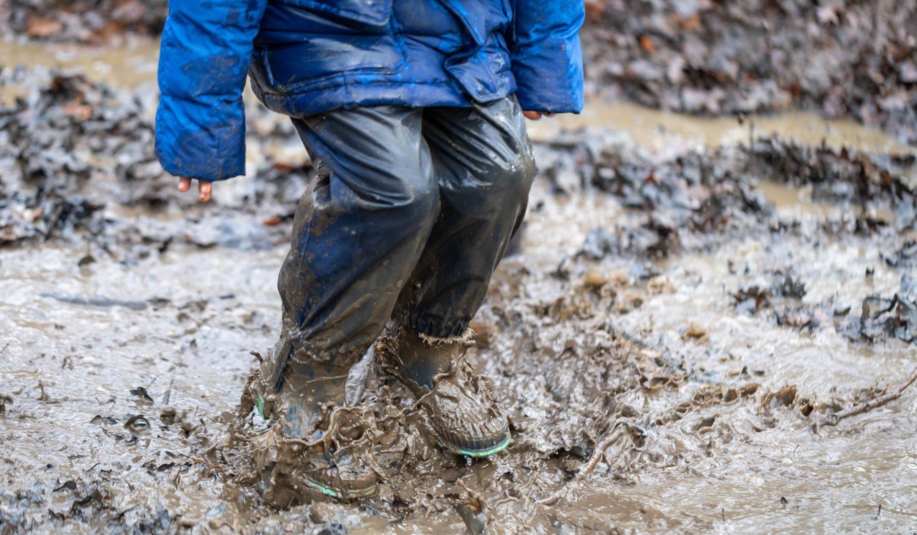 Advocates of messy play say it can help develop fine motor skills. Photo: Alamy