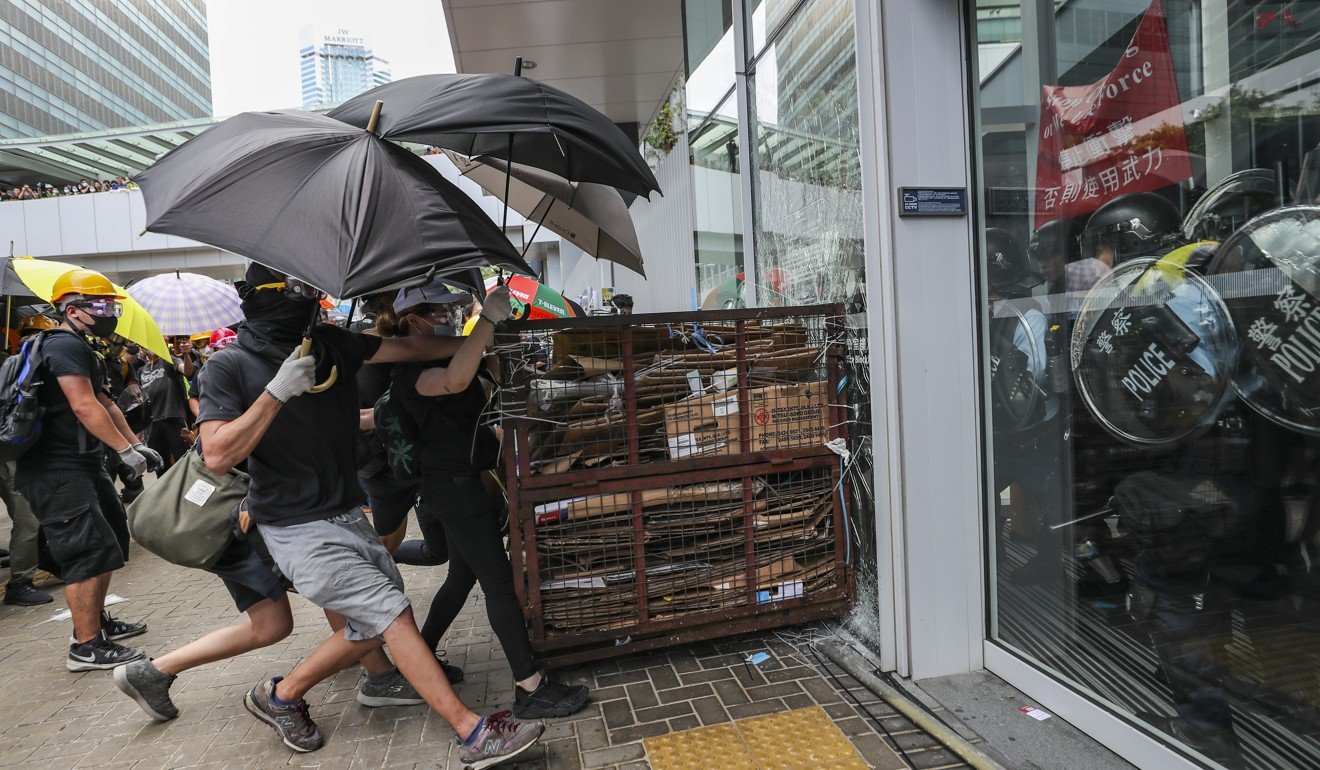 Hong Kong Police Clear Protesters Occupying Legislature After Day Of Unprecedented Violence And