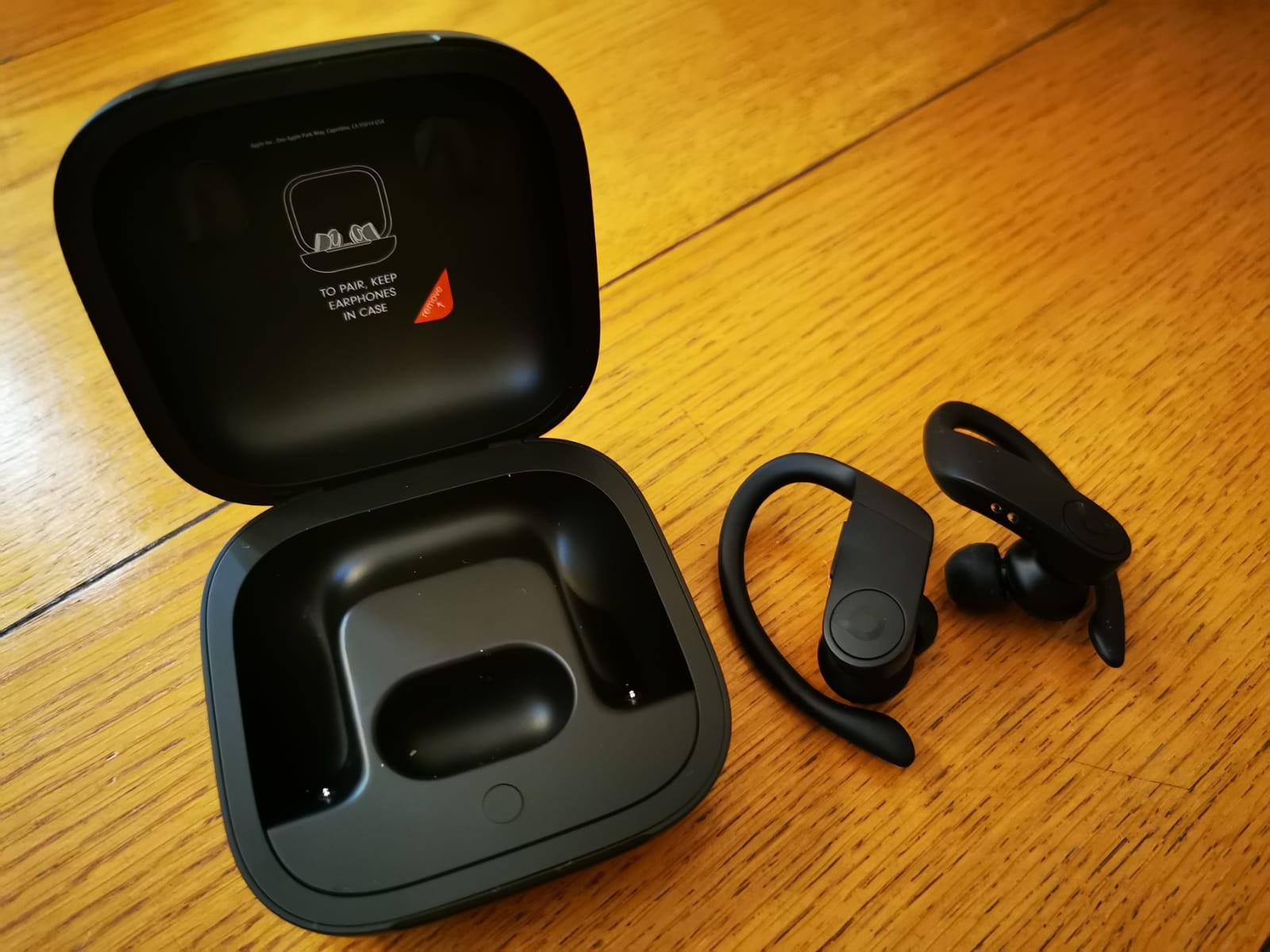 how to connect to powerbeats pro