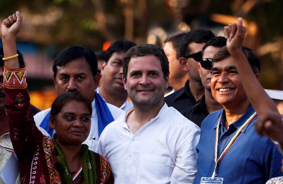 Rahul Gandhi with supporters at a village on the outskirts of Ahmedabad in 2017. Photo: Reuters