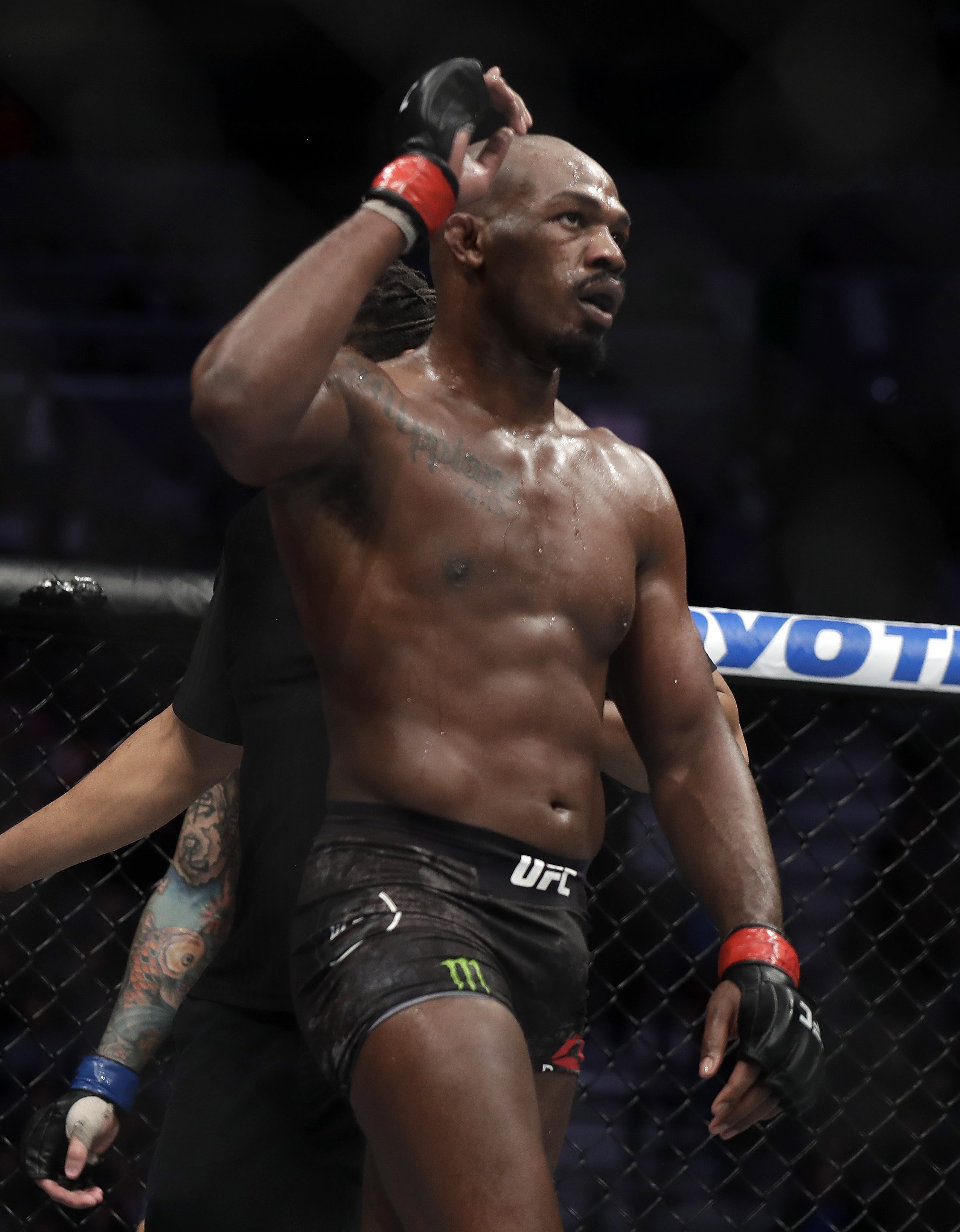 Ufc 239 Jon Jones Gets Decision Over Thiago Santos Amanda Nunes Takes Out Holly Holm With Huge Head Kick South China Morning Post