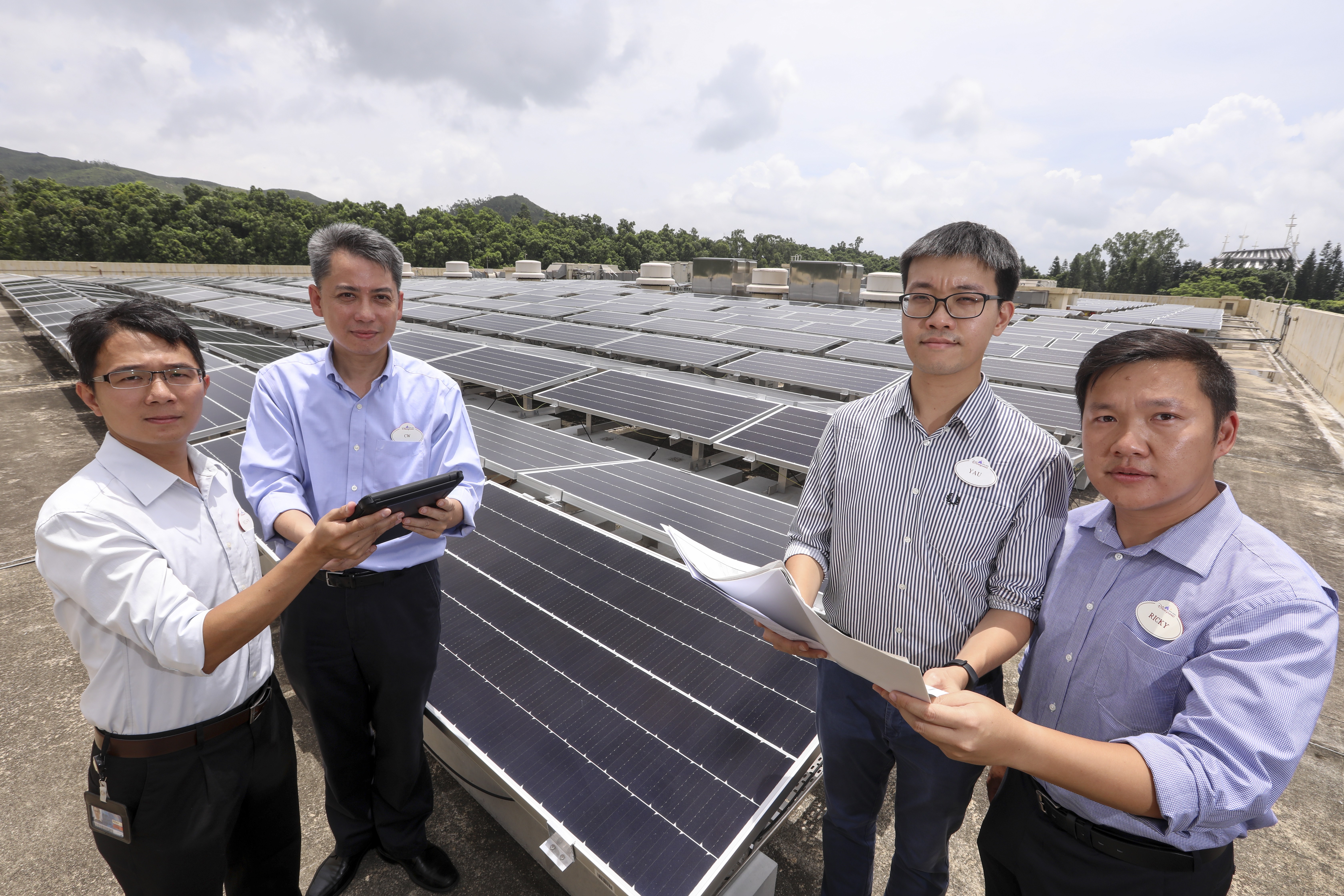 Disneyland is setting up Hong Kong’s largest solar panel system with more than 4,500 solar cells. Photo: K.Y. Cheng