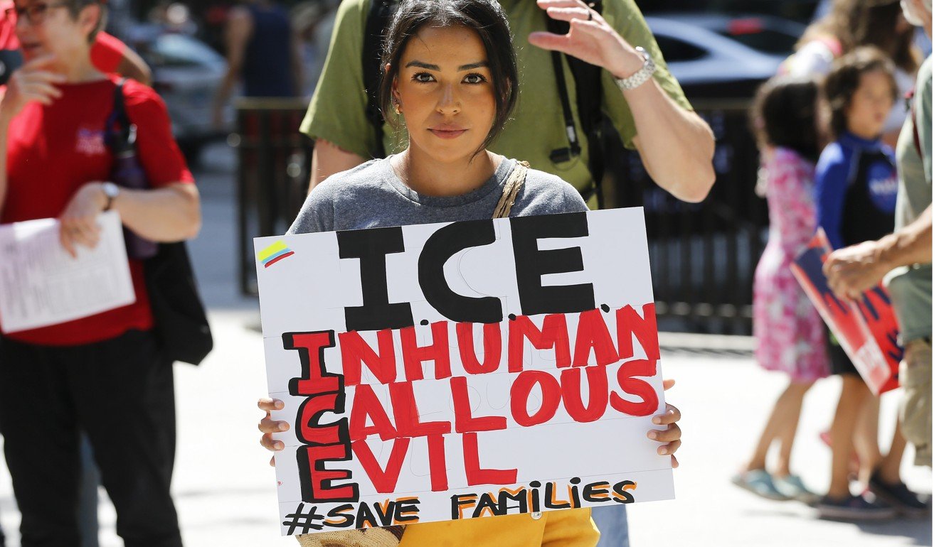 Protesters march to offices of the US Immigration and Customs Enforcement in Chicago. Photo: AFP