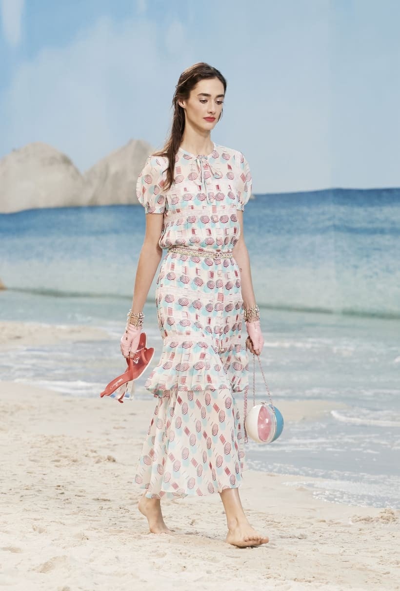 Chanel’s Beach Ball Minaudiere, from the maison’s spring/summer 2019 collection, is perfect for use at the seaside. Photo: Chanel