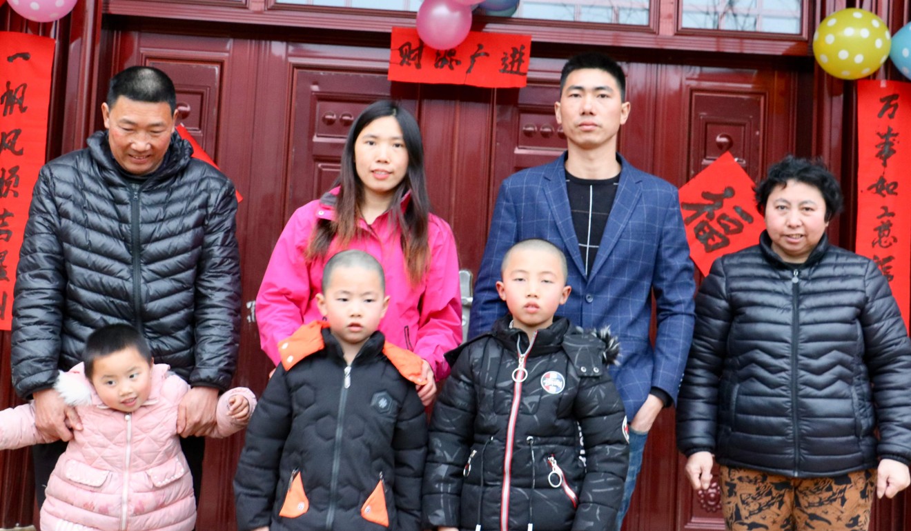 Sun Ling with her parents, brother, niece and nephews in China. Photo: Sun Ling