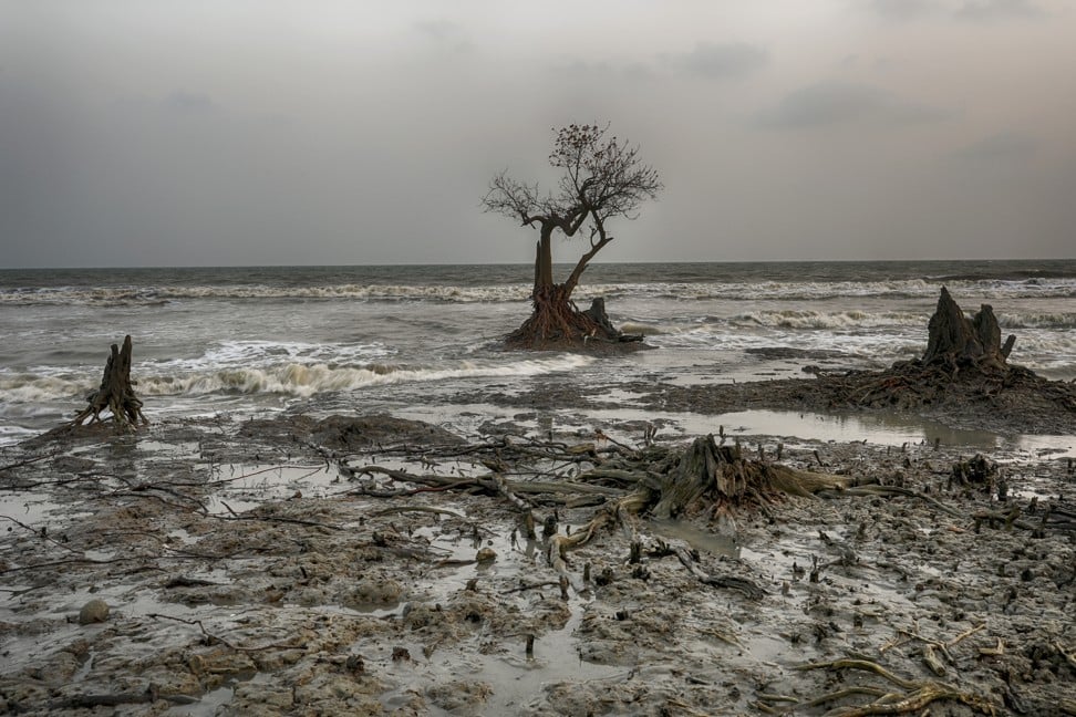 The effects of climate change seen in Bangladesh. Photo: NurPhoto
