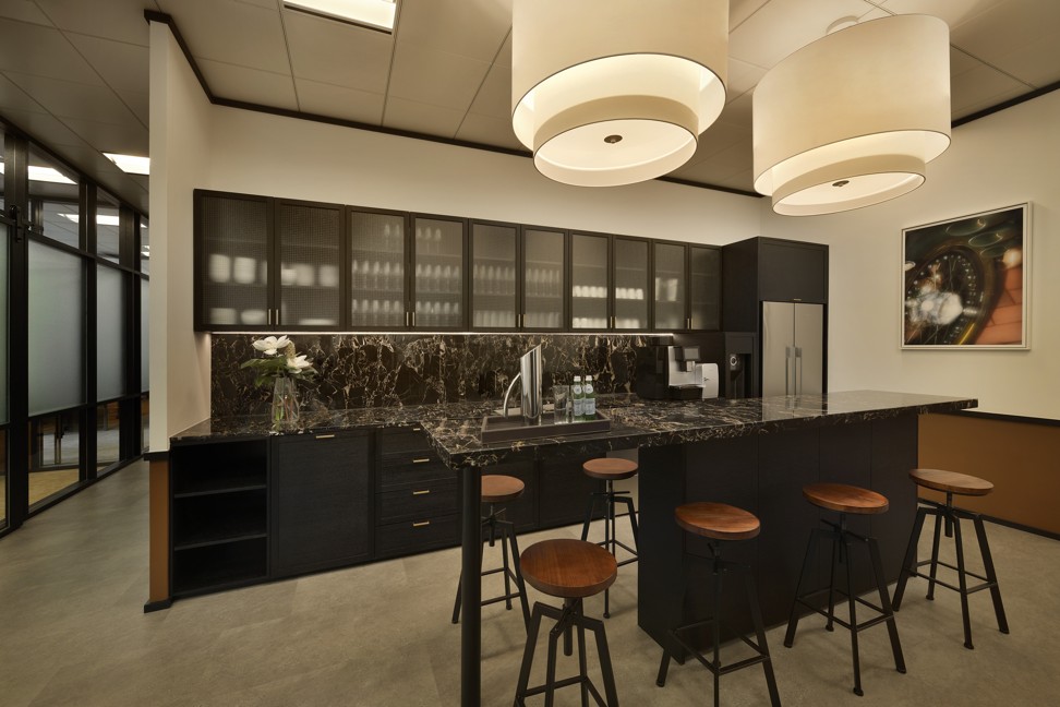 A bar and cafe section has been created for people using The Great Room at One Taikoo Place in Hong Kong.