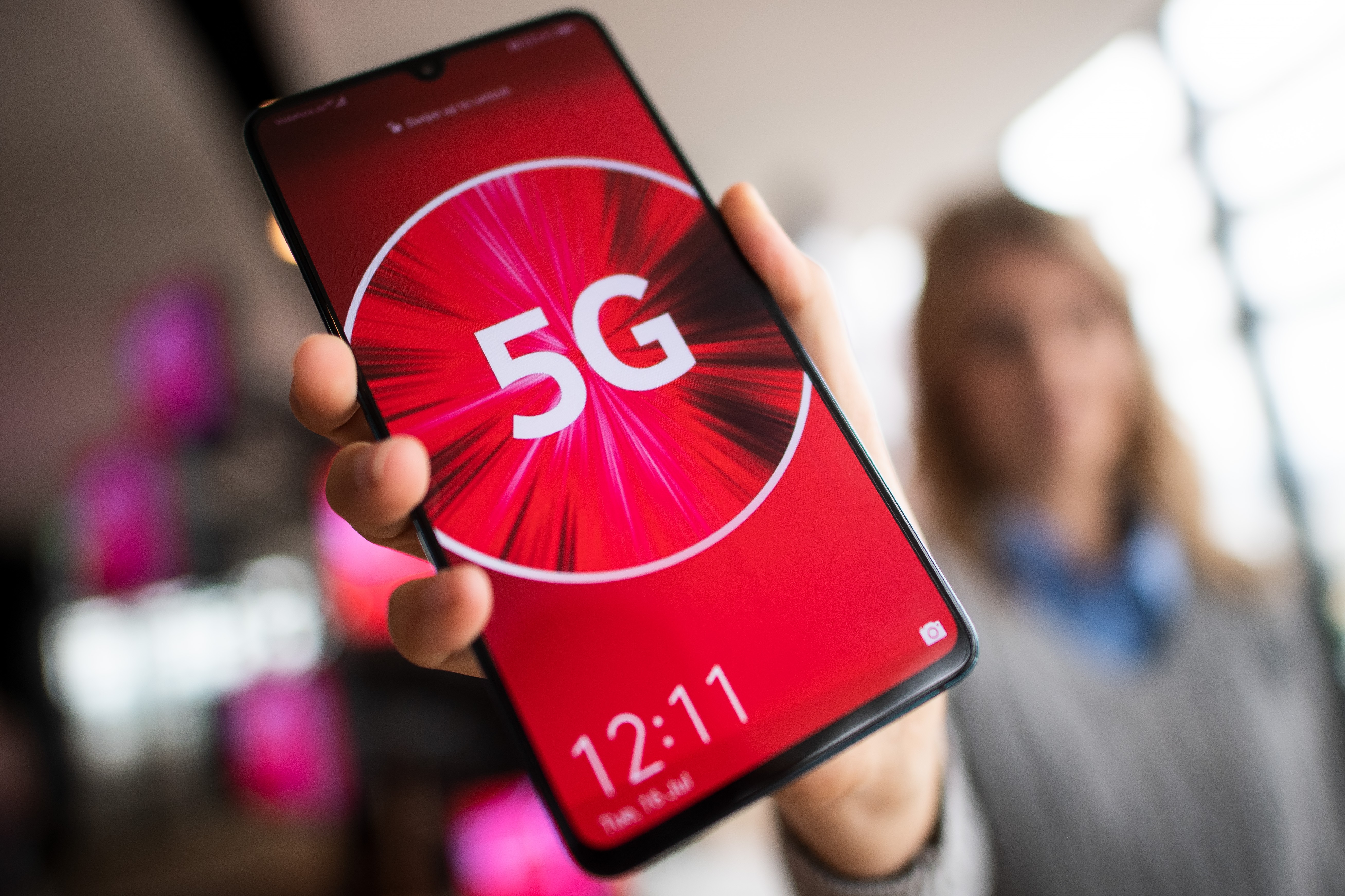 The tech race between the US and China begins with competing 5G telecommunications networks. Photo: dpa
