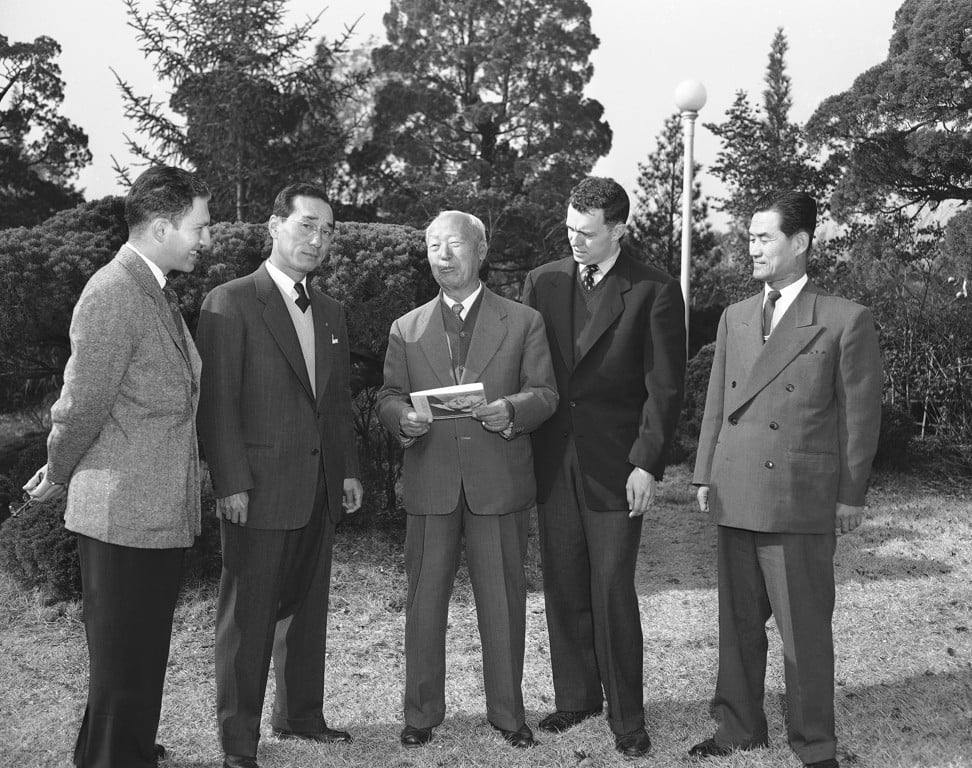 Syngman Rhee (centre), the first president of South Korea, talks with staff of the Associated Press, Korea Pacific Press and the South Korean Office of Public Information in January 1955. Rheeâs government heavily censored the domestic press, shaping opinions on matters such as North Korea and Japan and setting a precedent for governments to follow. Photo: AP